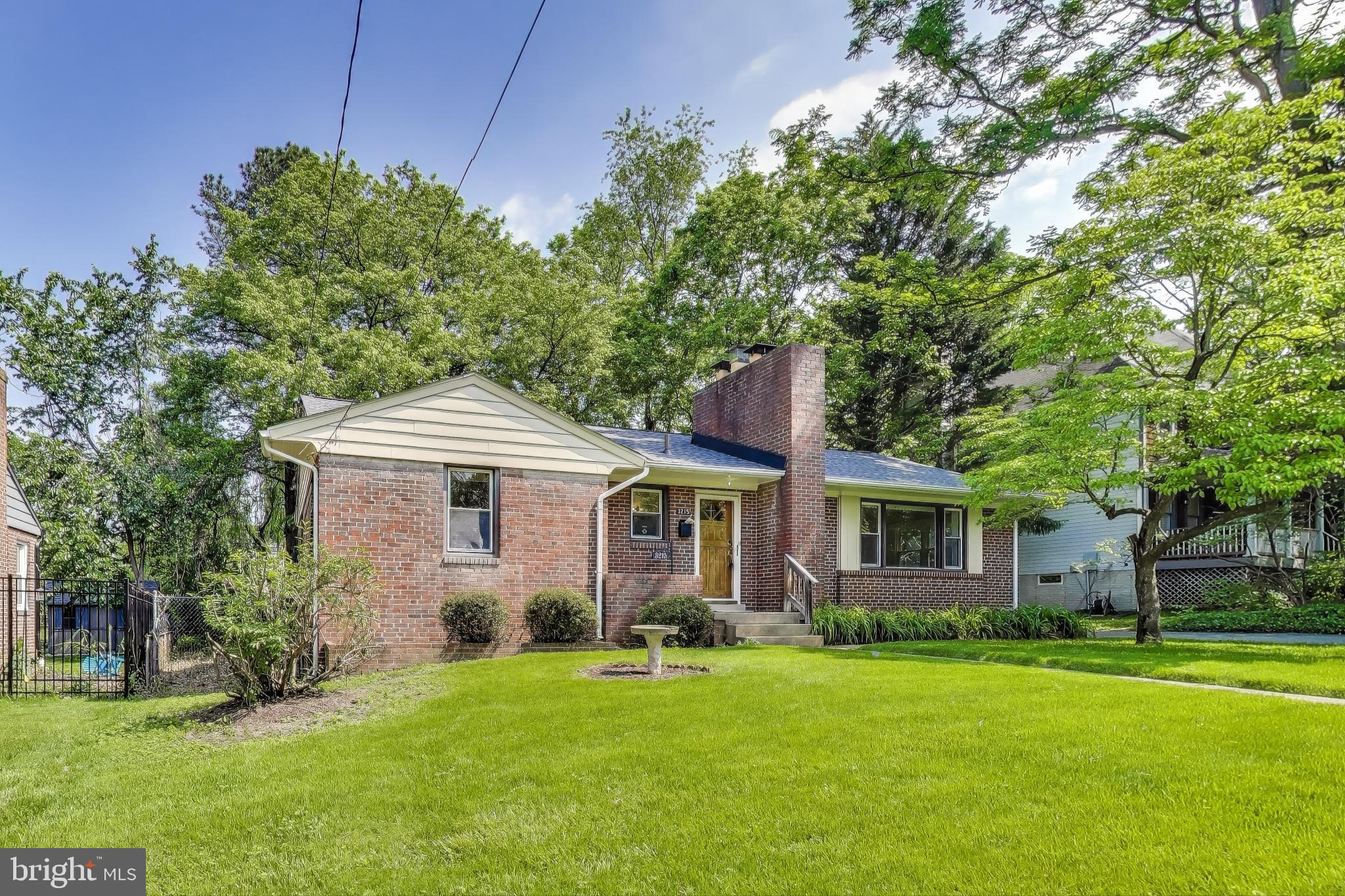 KENSINGTON HEIGHTS - Residential Lease