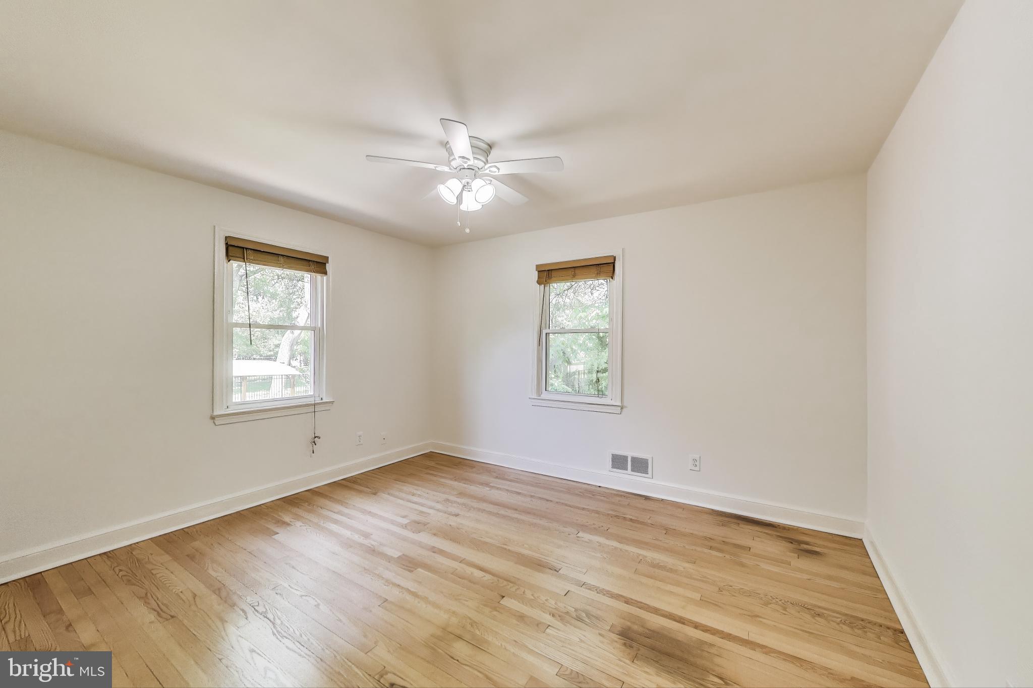 KENSINGTON HEIGHTS - Residential Lease