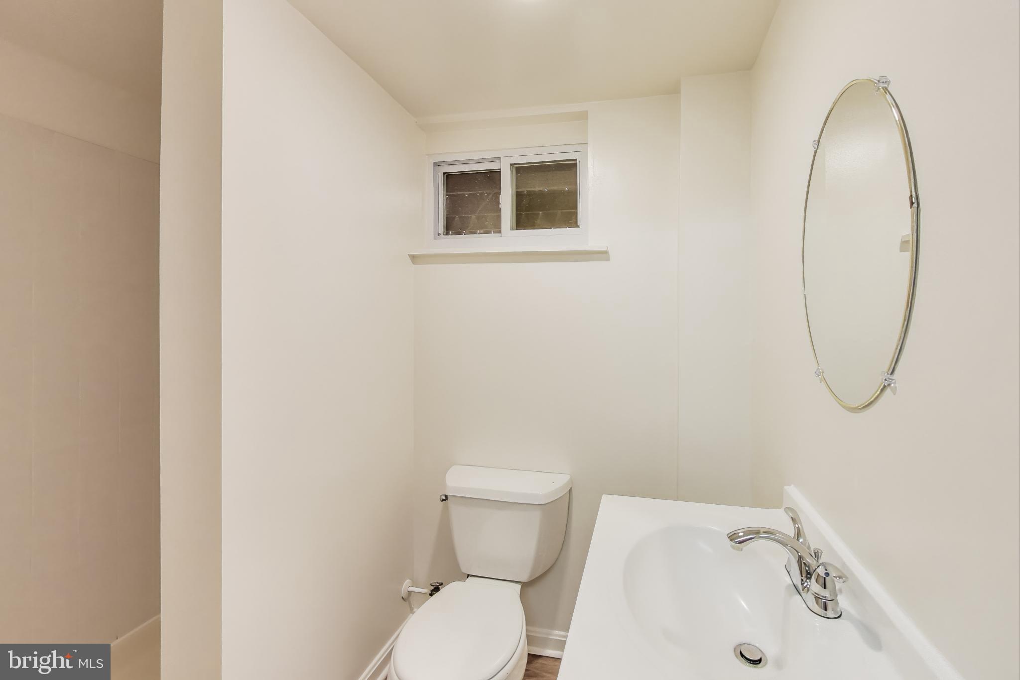 KENSINGTON HEIGHTS - Residential Lease