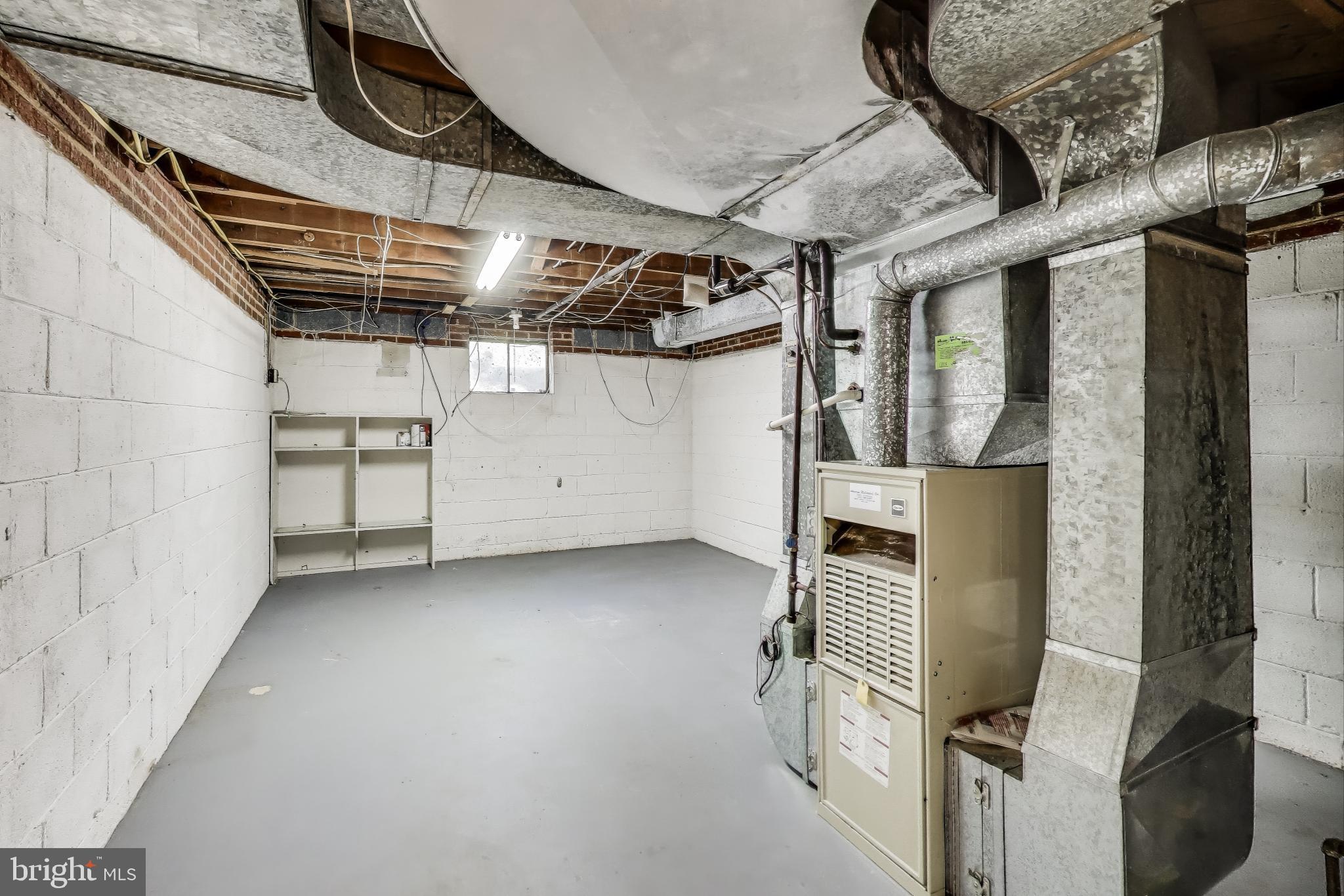 KENSINGTON HEIGHTS - Residential Lease