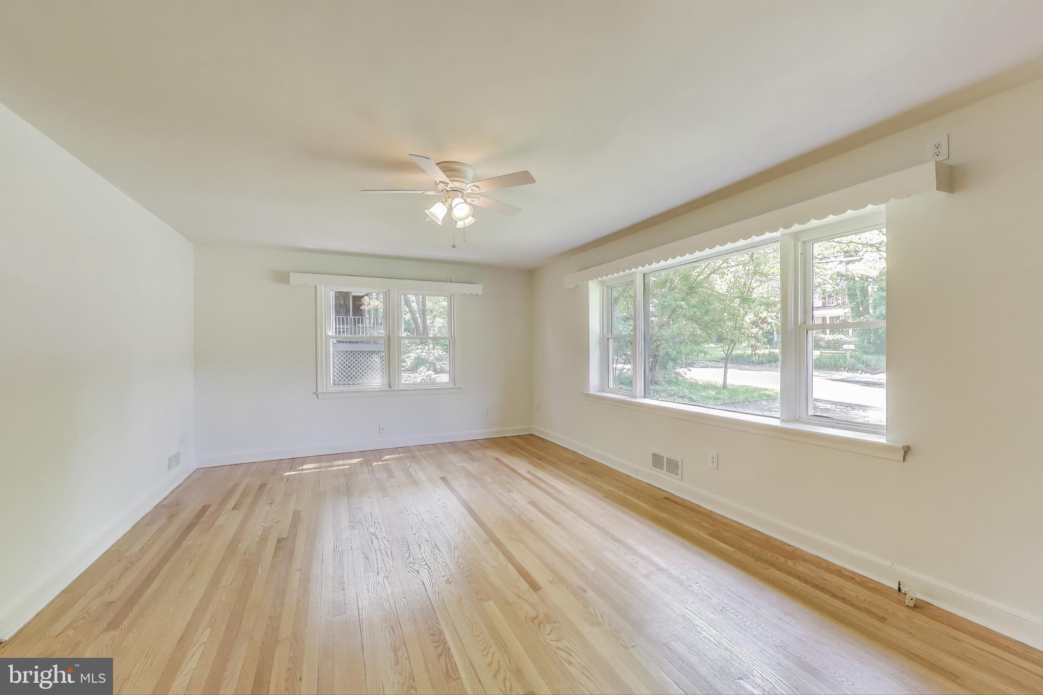 KENSINGTON HEIGHTS - Residential Lease