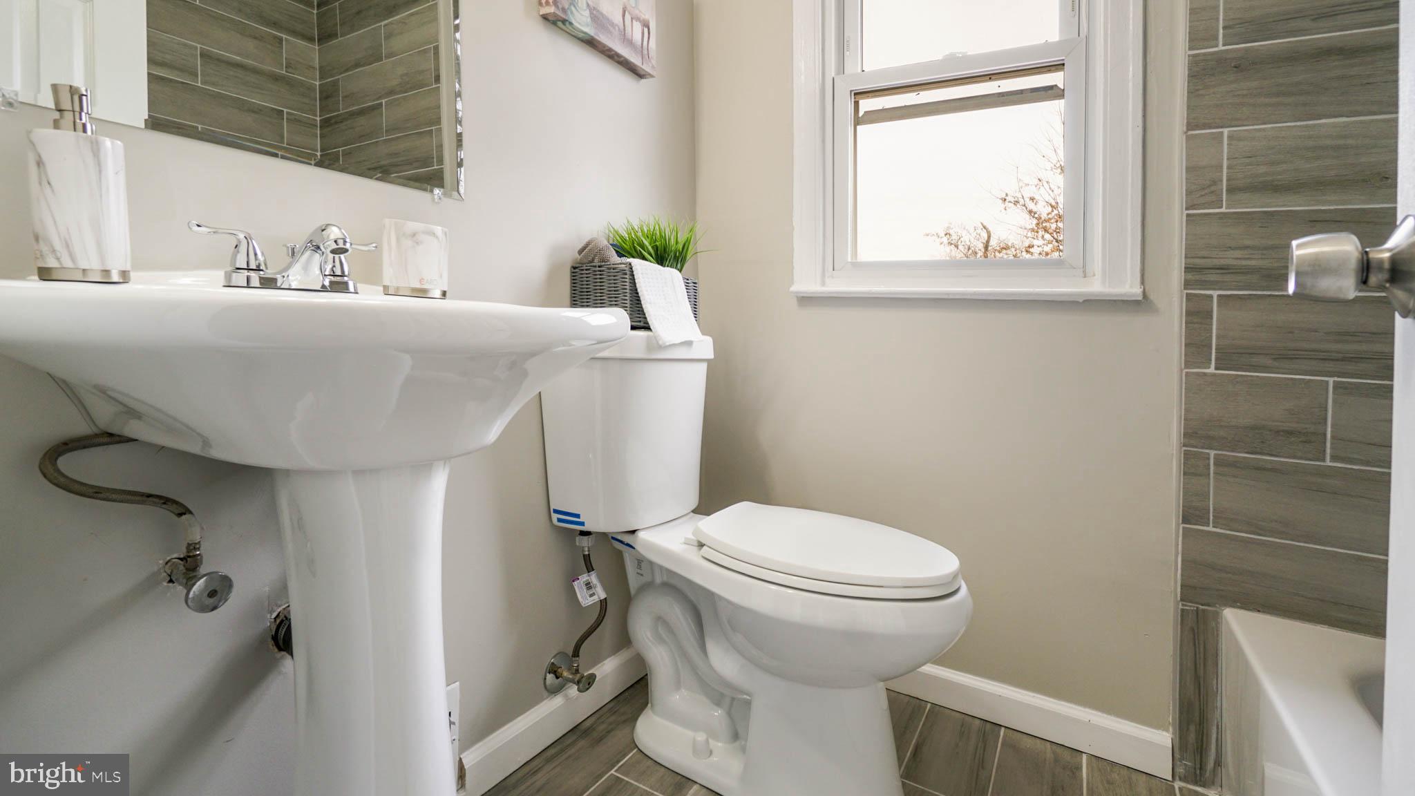 FOREST HEIGHTS - Residential