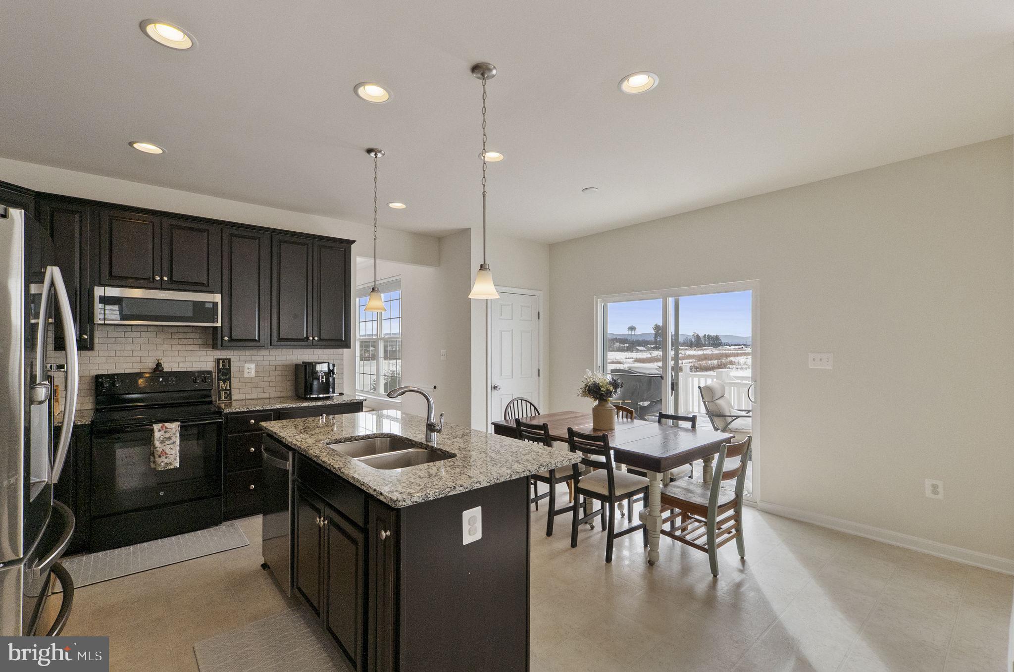 SHENANDOAH SPRINGS - Residential