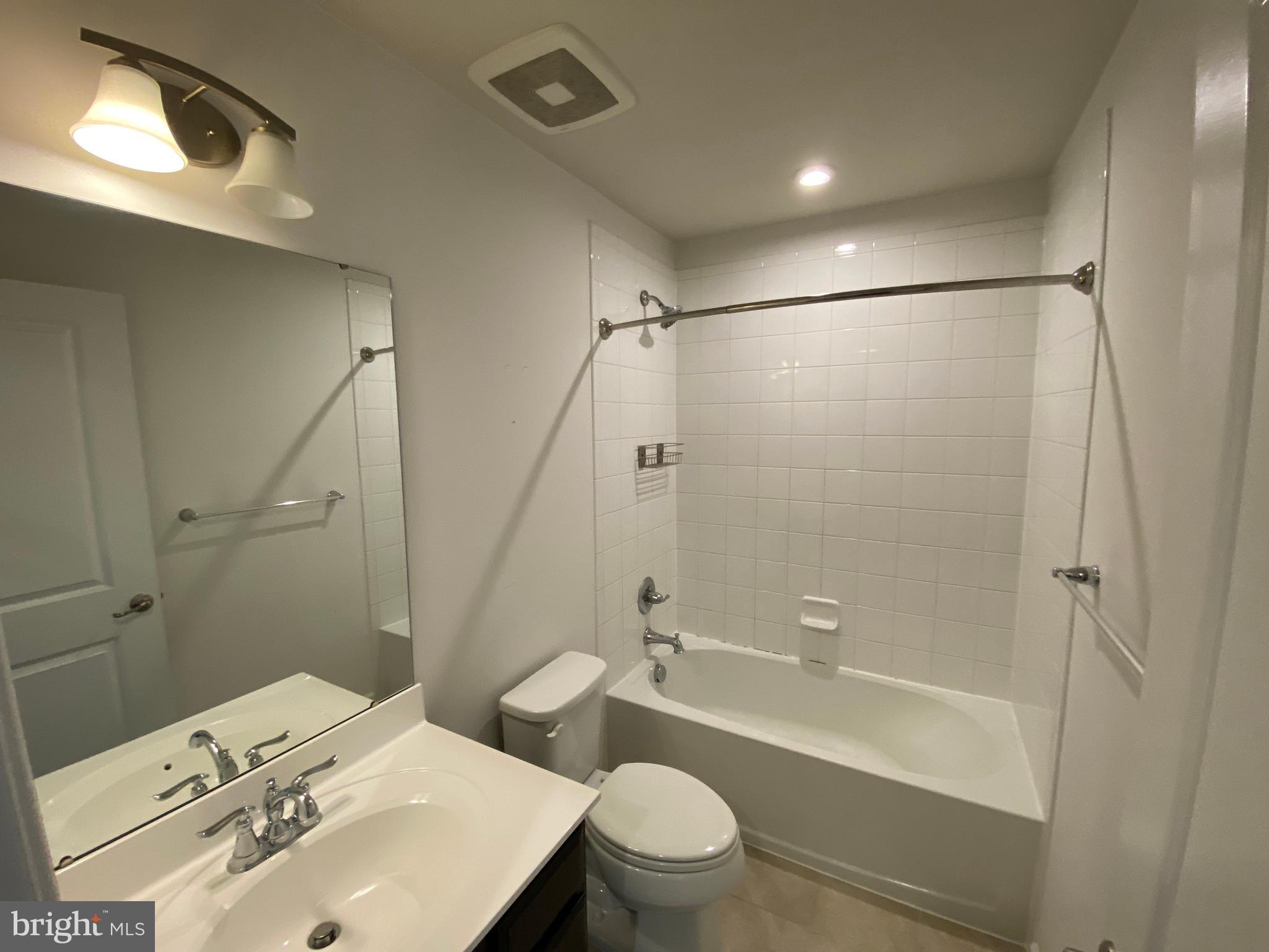 WHEATLAND STATION - Residential Lease