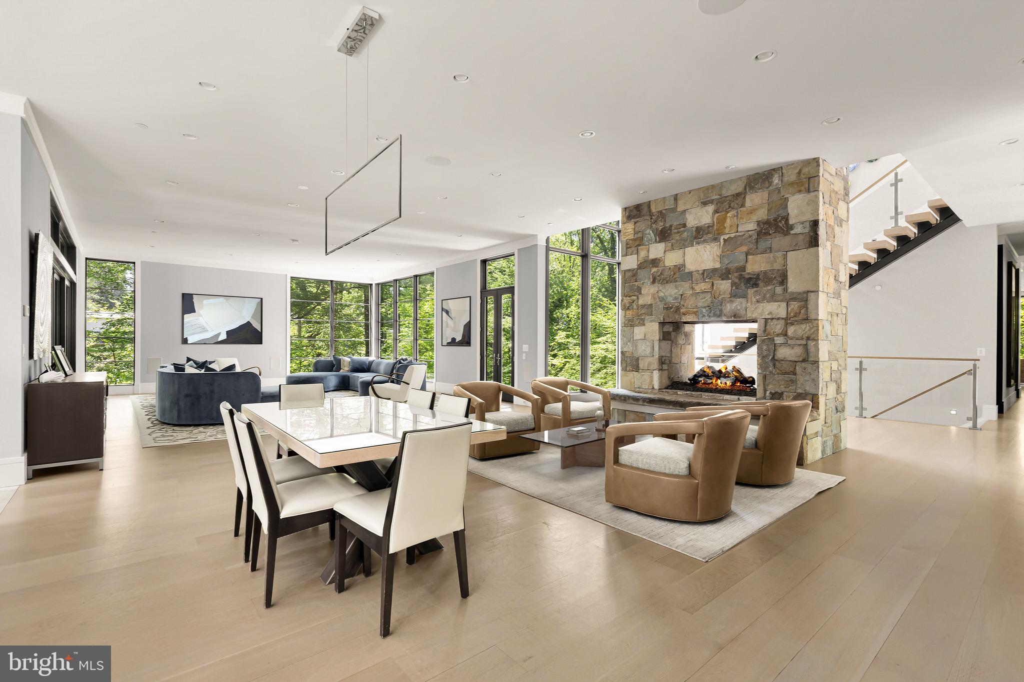 3 BAY TREE LANE