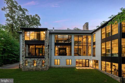 3 BAY TREE LANE BETHESDA MD 20816