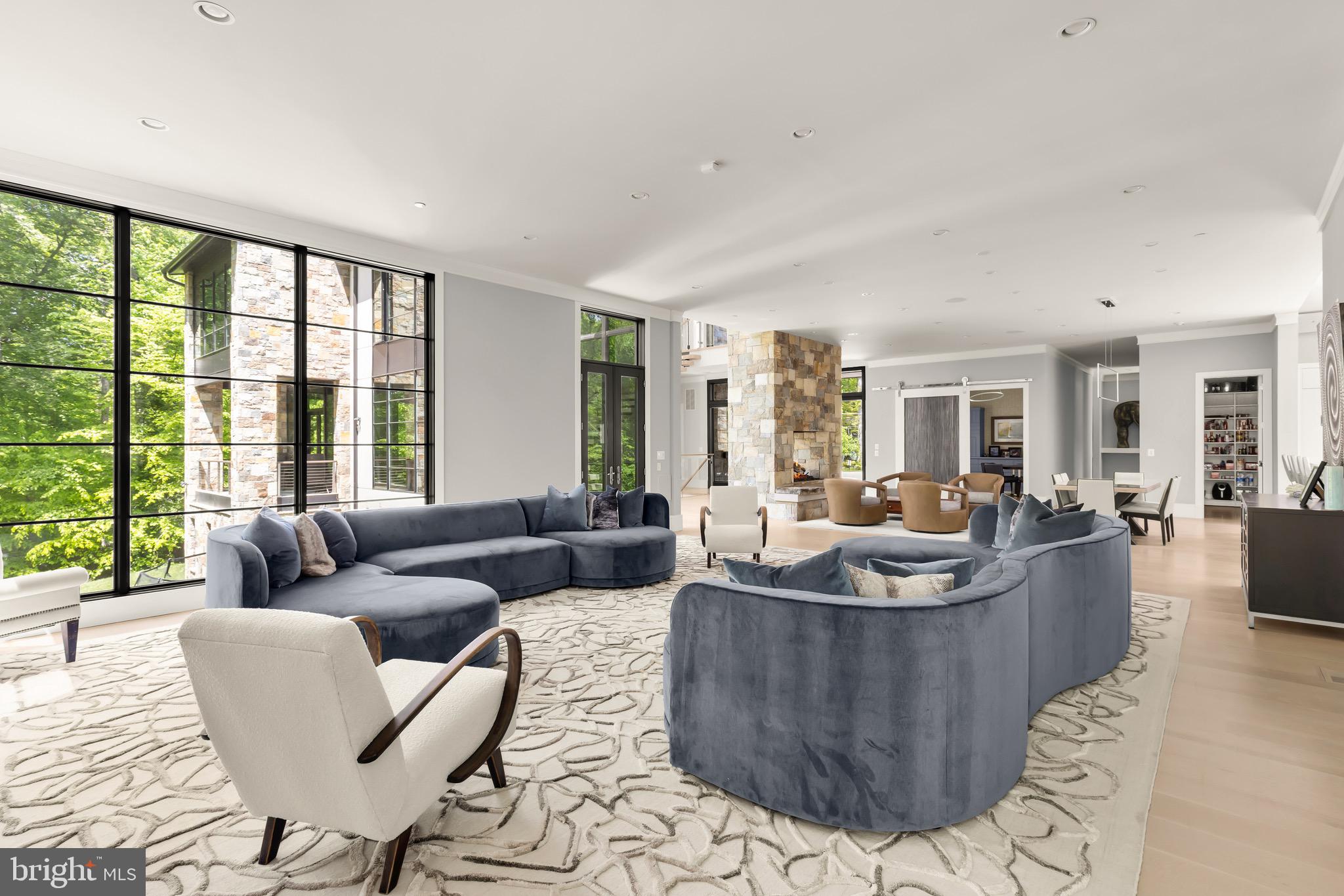 3 BAY TREE LANE