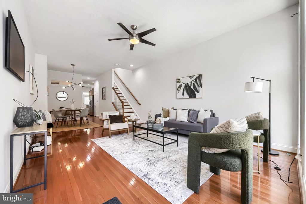 Photo of 1526 N Bond Street, BALTIMORE, MD 21213 (MLS # MDBA2216012)