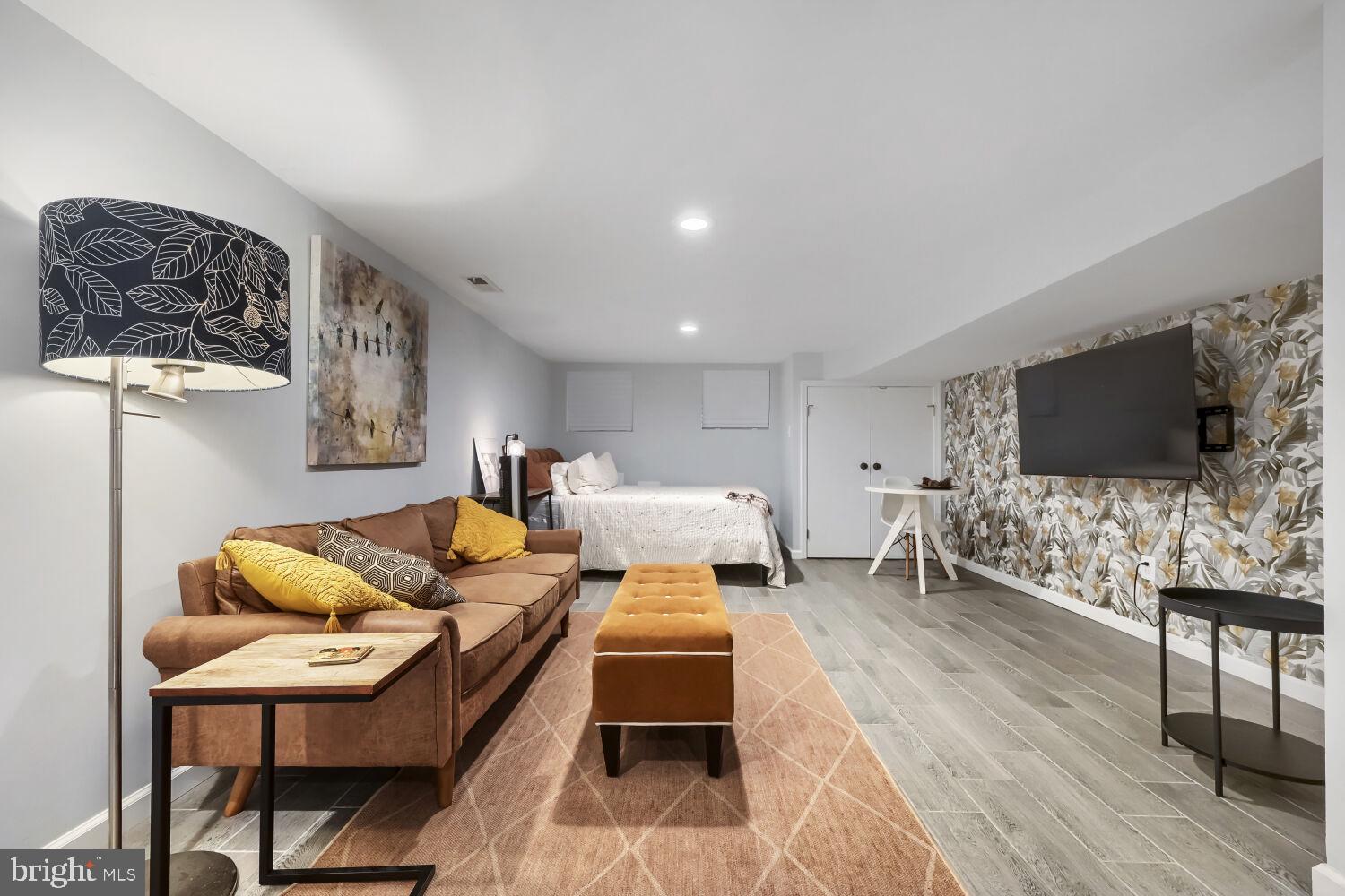 OLIVER - Residential