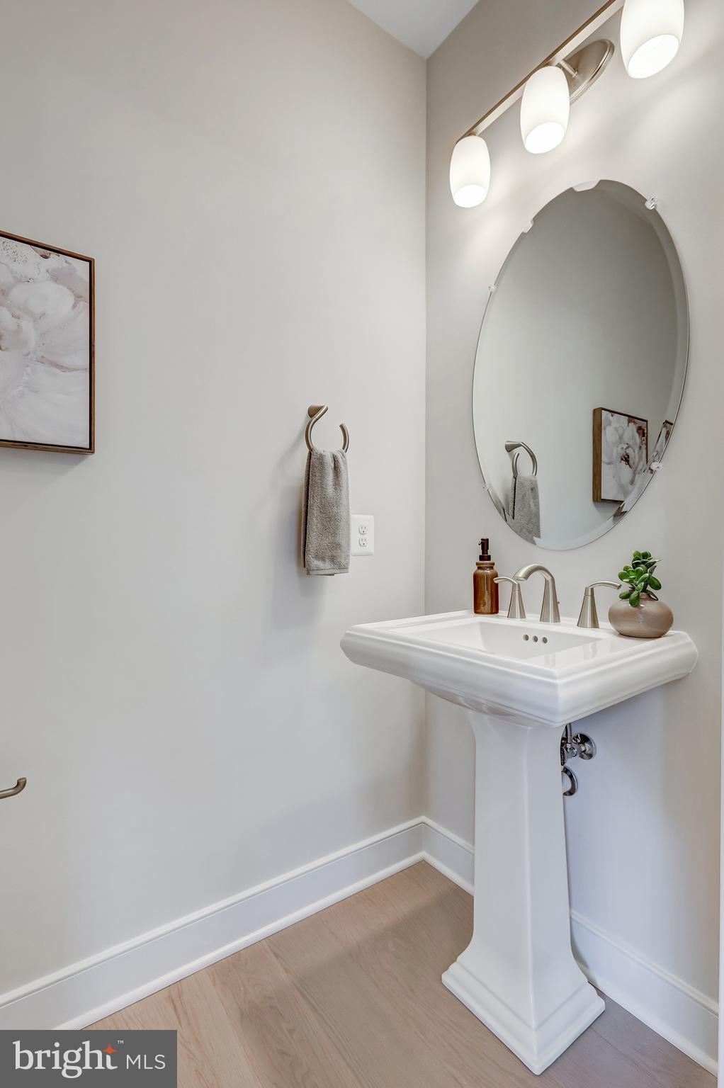 BRYN MAWR - Residential