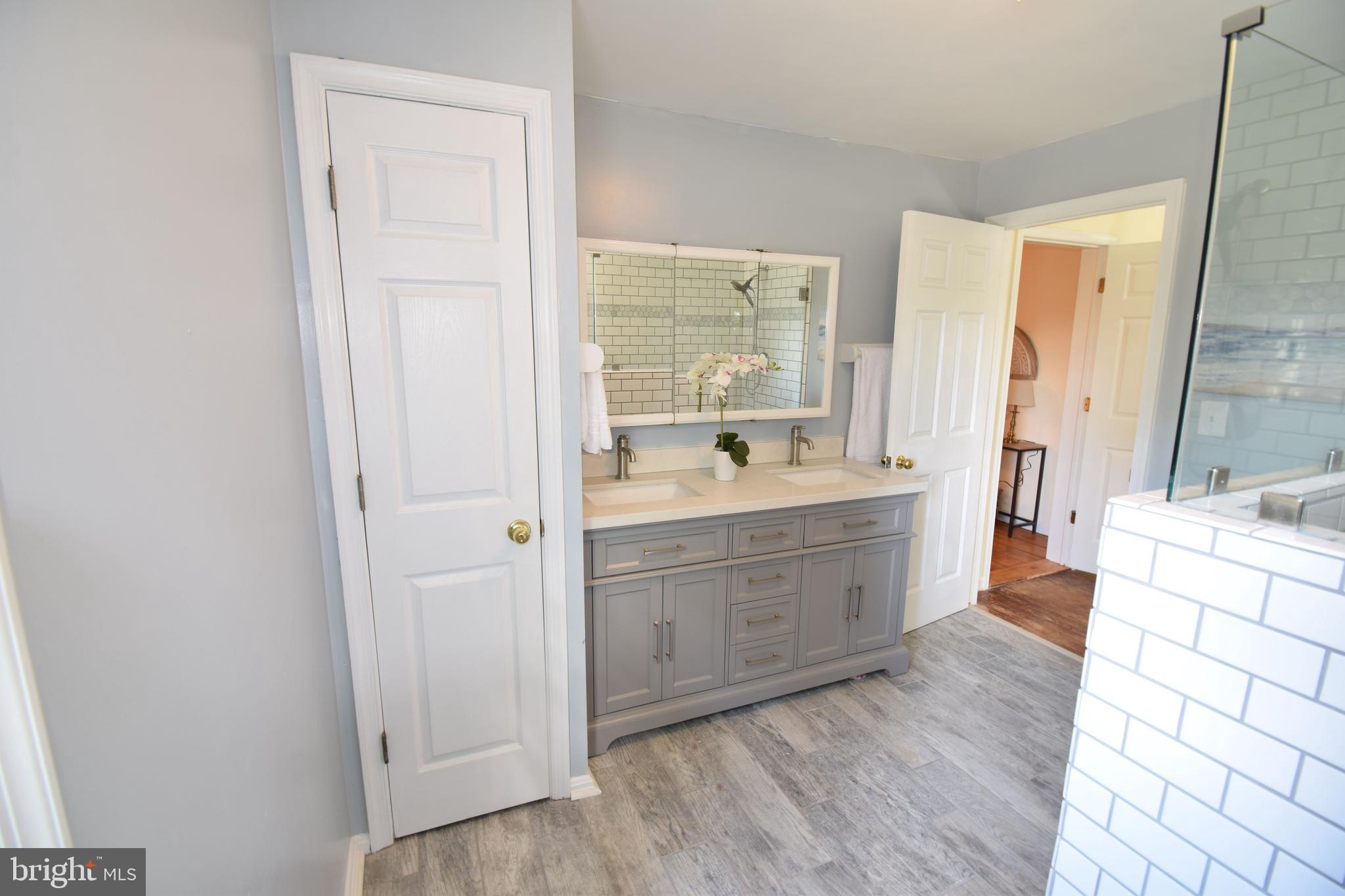 FRANK MARTIN FARMS - Residential