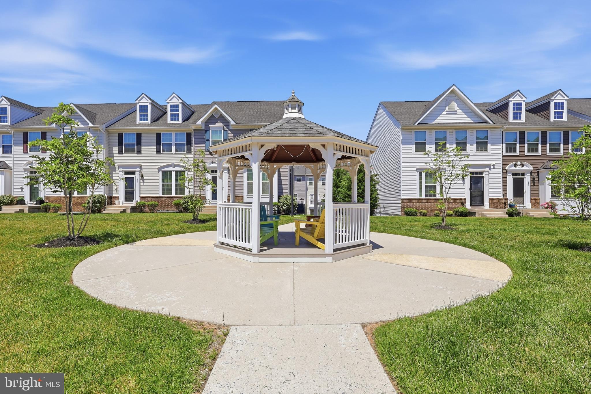 247 MADISON LANE