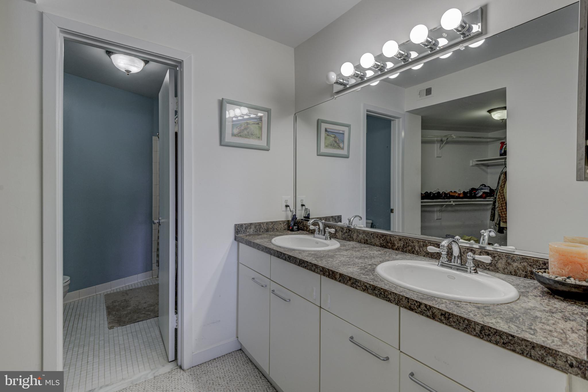 VILLAGE OF CHESAPEAKE HARBOUR - Residential