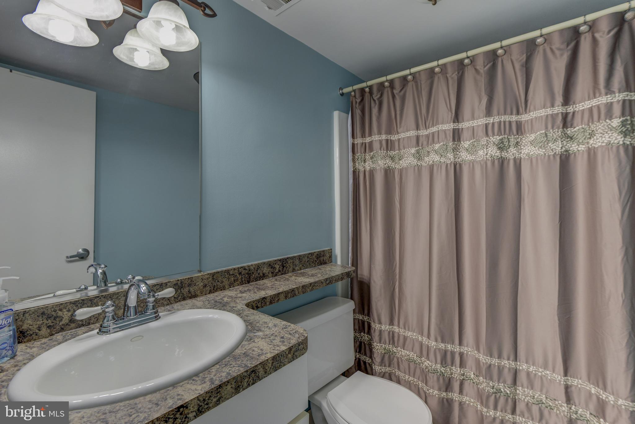 VILLAGE OF CHESAPEAKE HARBOUR - Residential