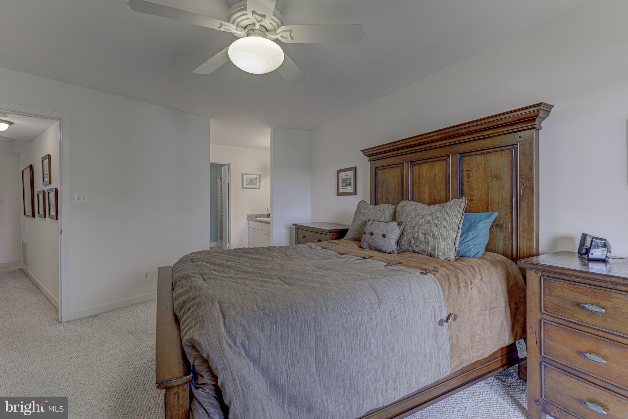 VILLAGE OF CHESAPEAKE HARBOUR - Residential