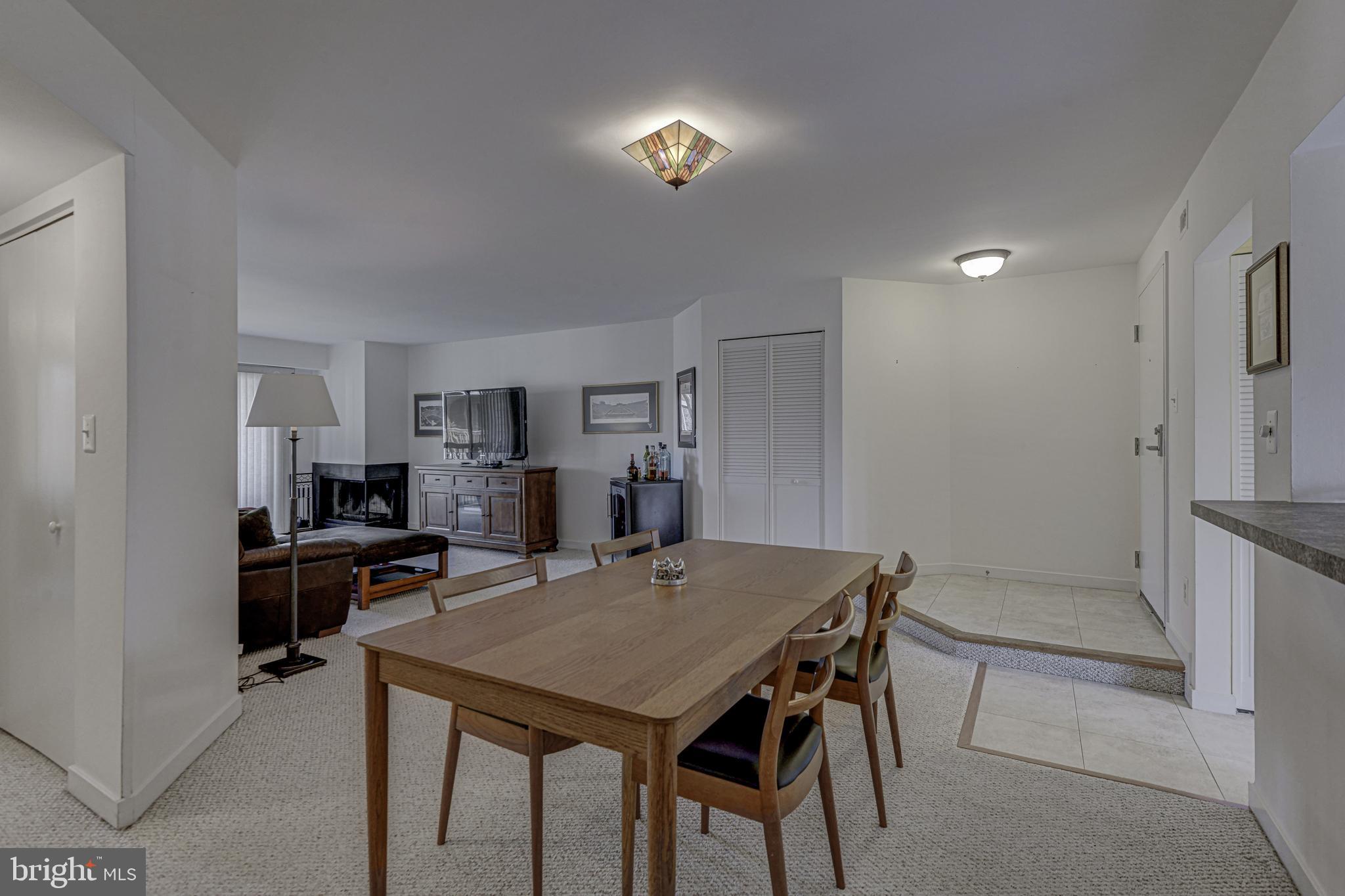 VILLAGE OF CHESAPEAKE HARBOUR - Residential