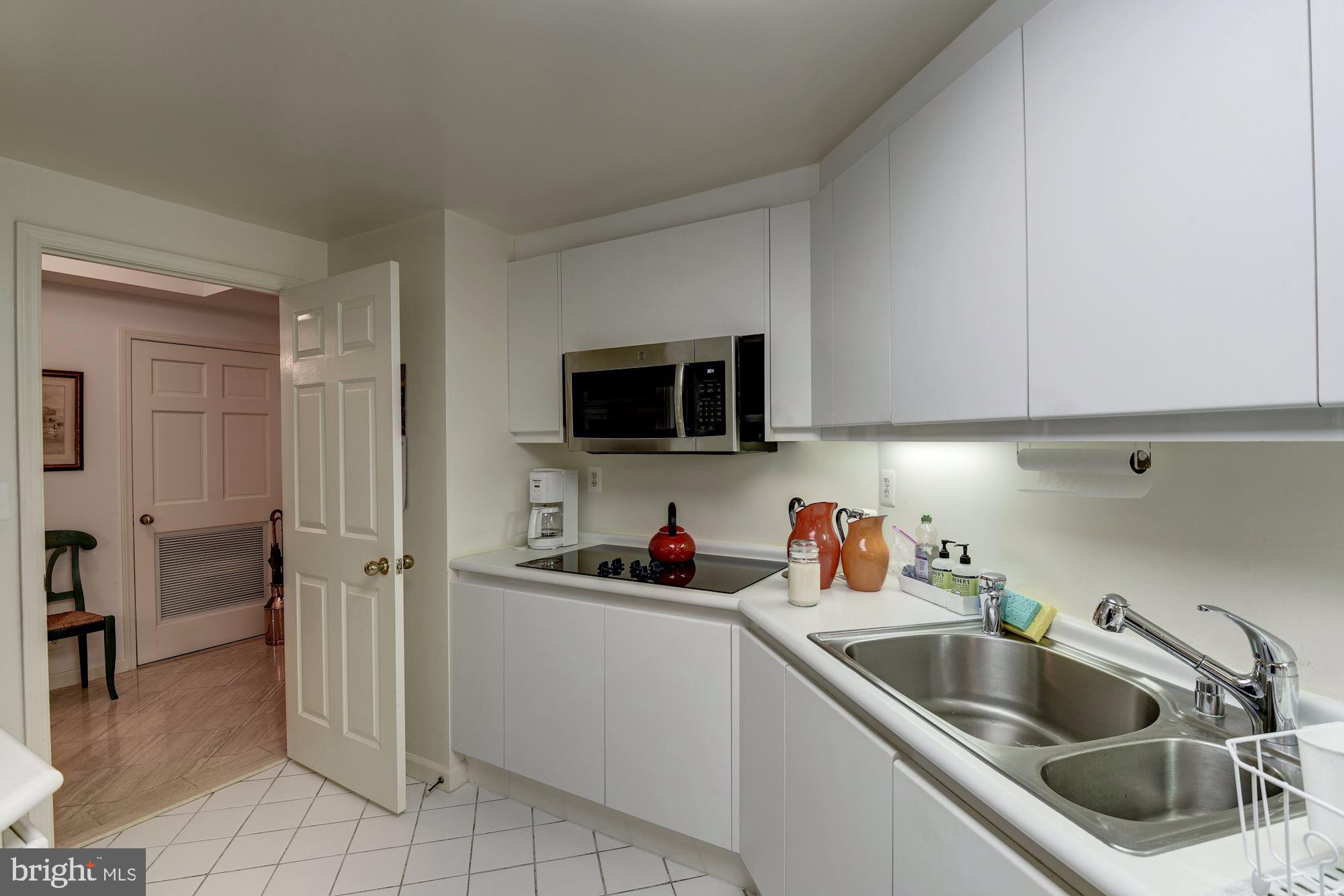 SOMERSET HOUSE 2 - Residential