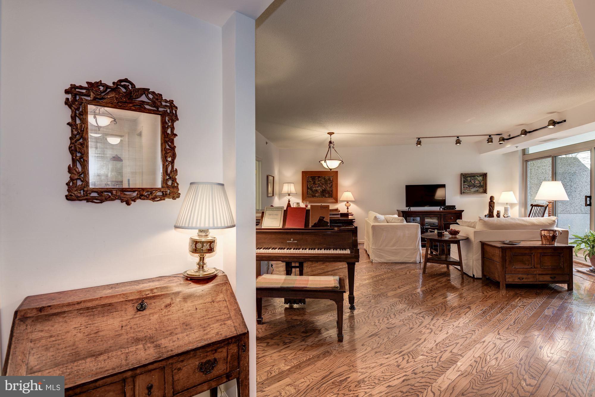 SOMERSET HOUSE 2 - Residential