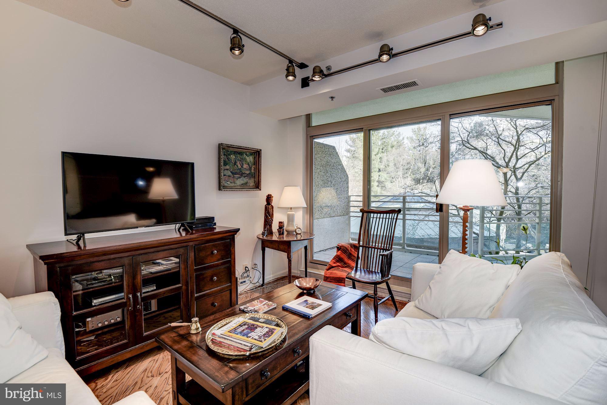 SOMERSET HOUSE 2 - Residential