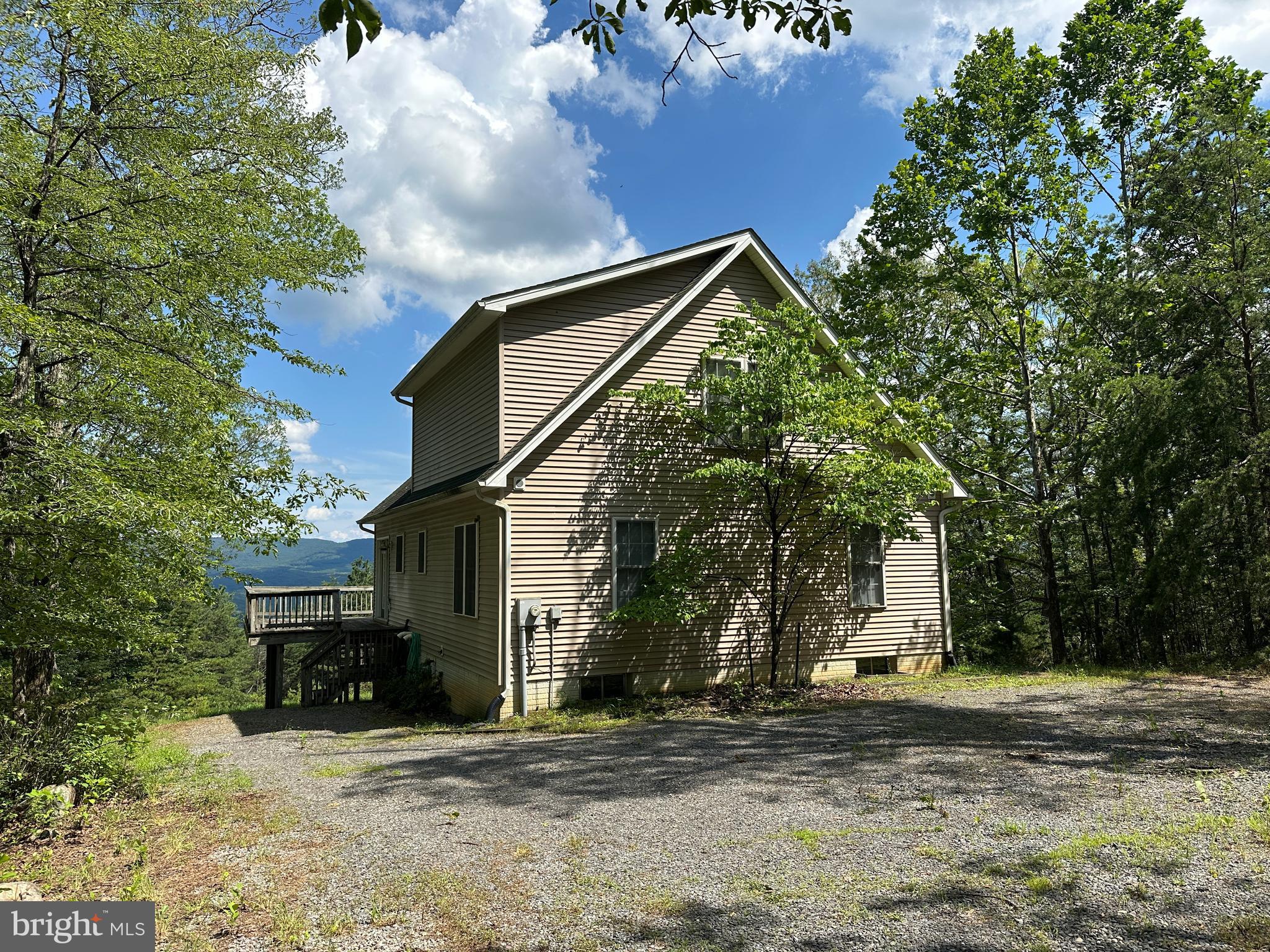 RIVER RIDGE - Residential