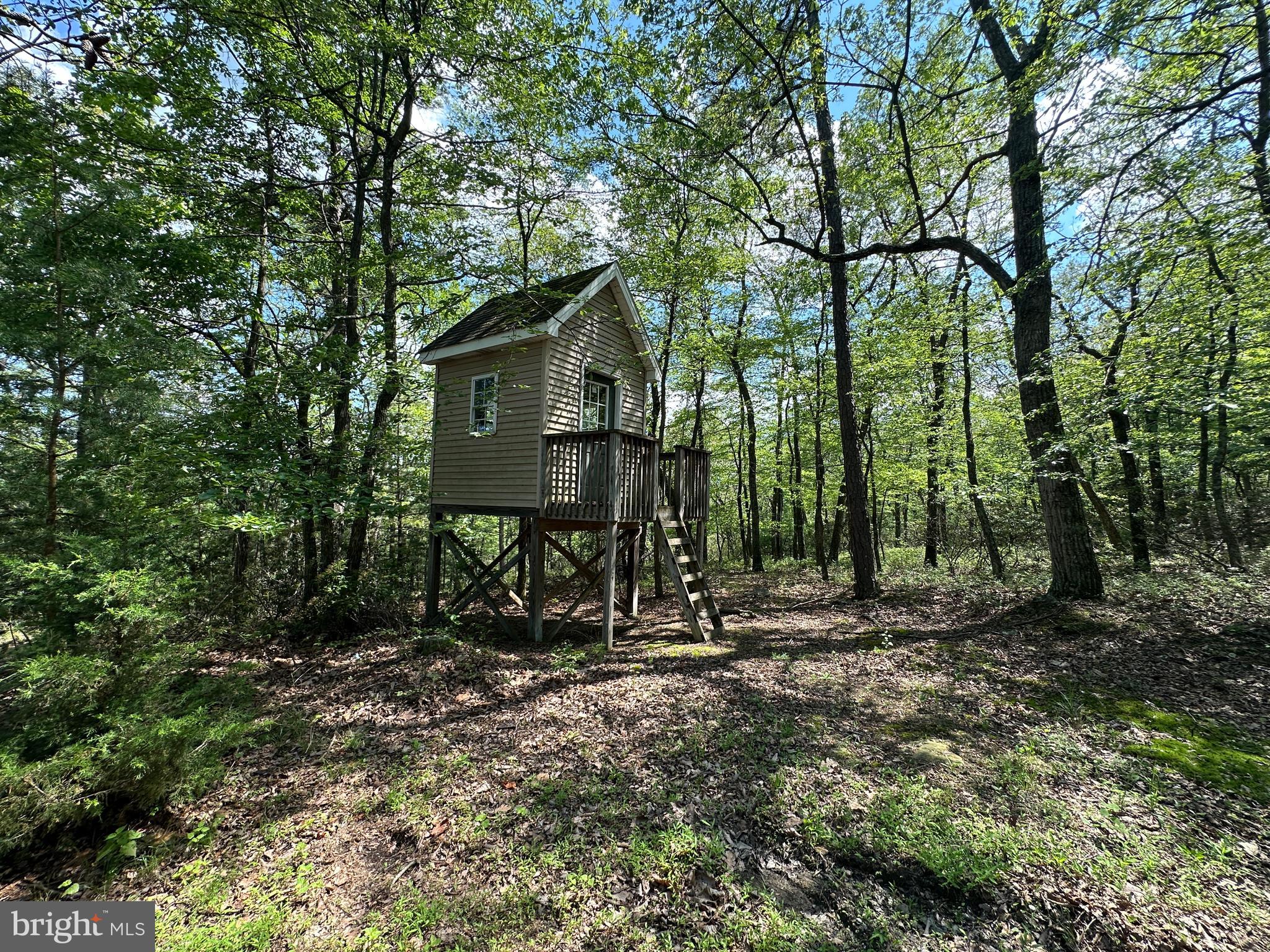 RIVER RIDGE - Residential