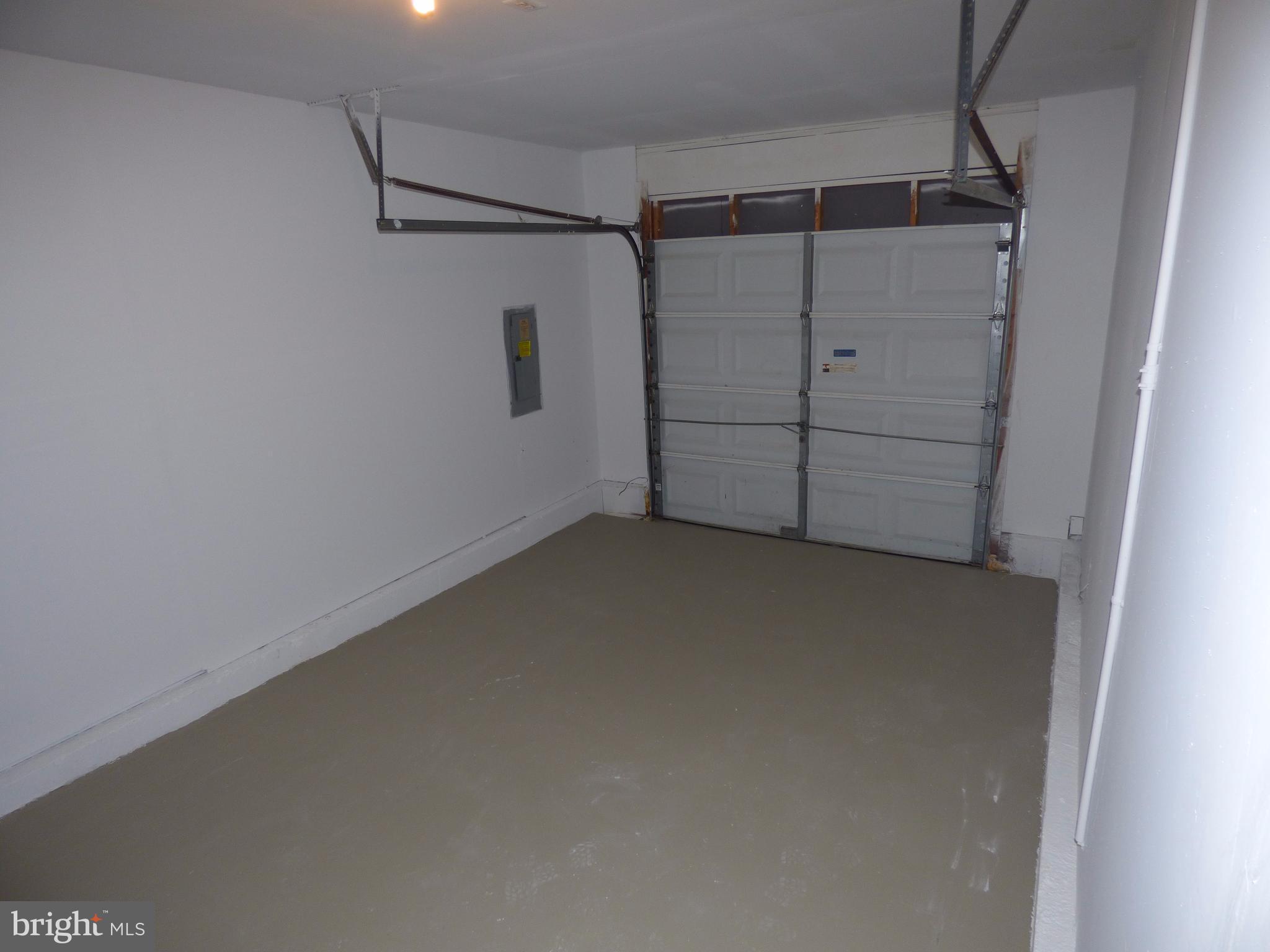 HIGHLAND MEADOWS PLAT 7 - Residential