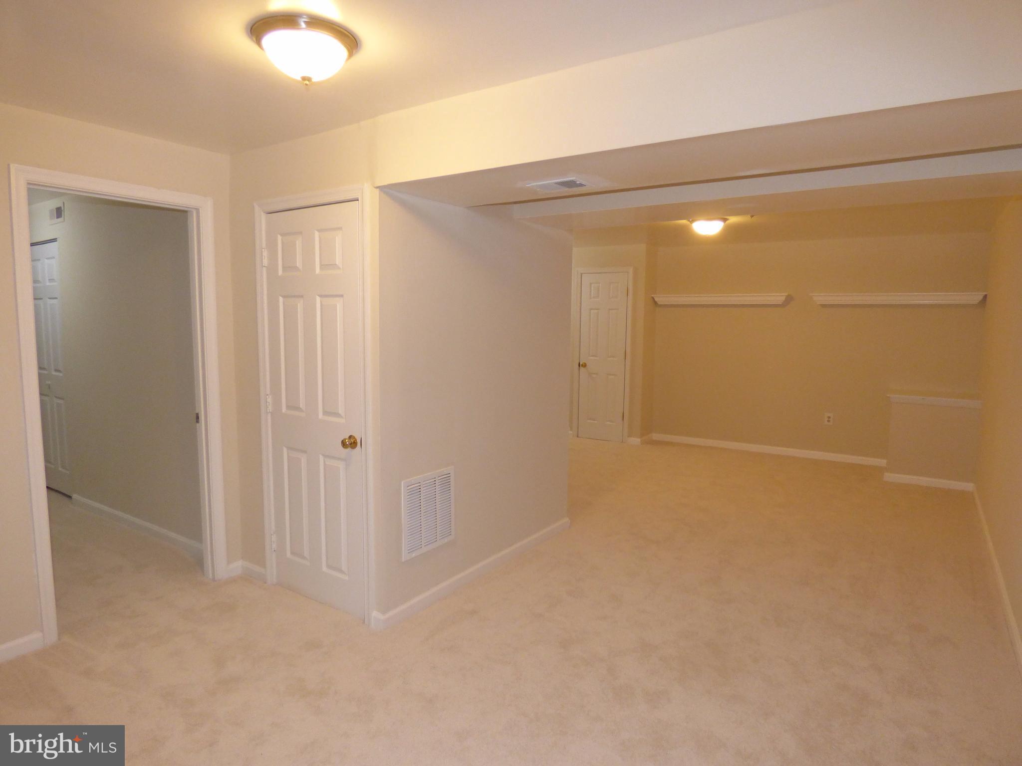 HIGHLAND MEADOWS PLAT 7 - Residential