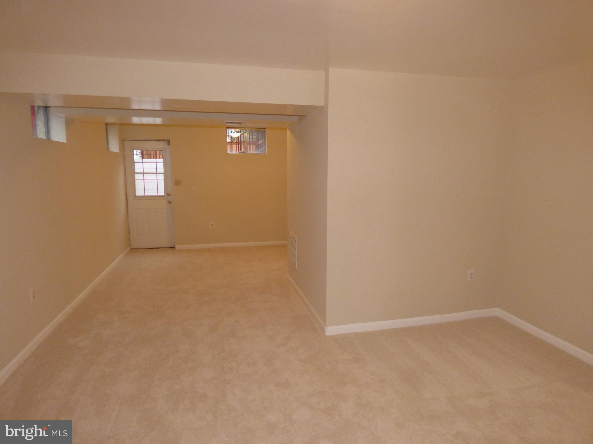 HIGHLAND MEADOWS PLAT 7 - Residential