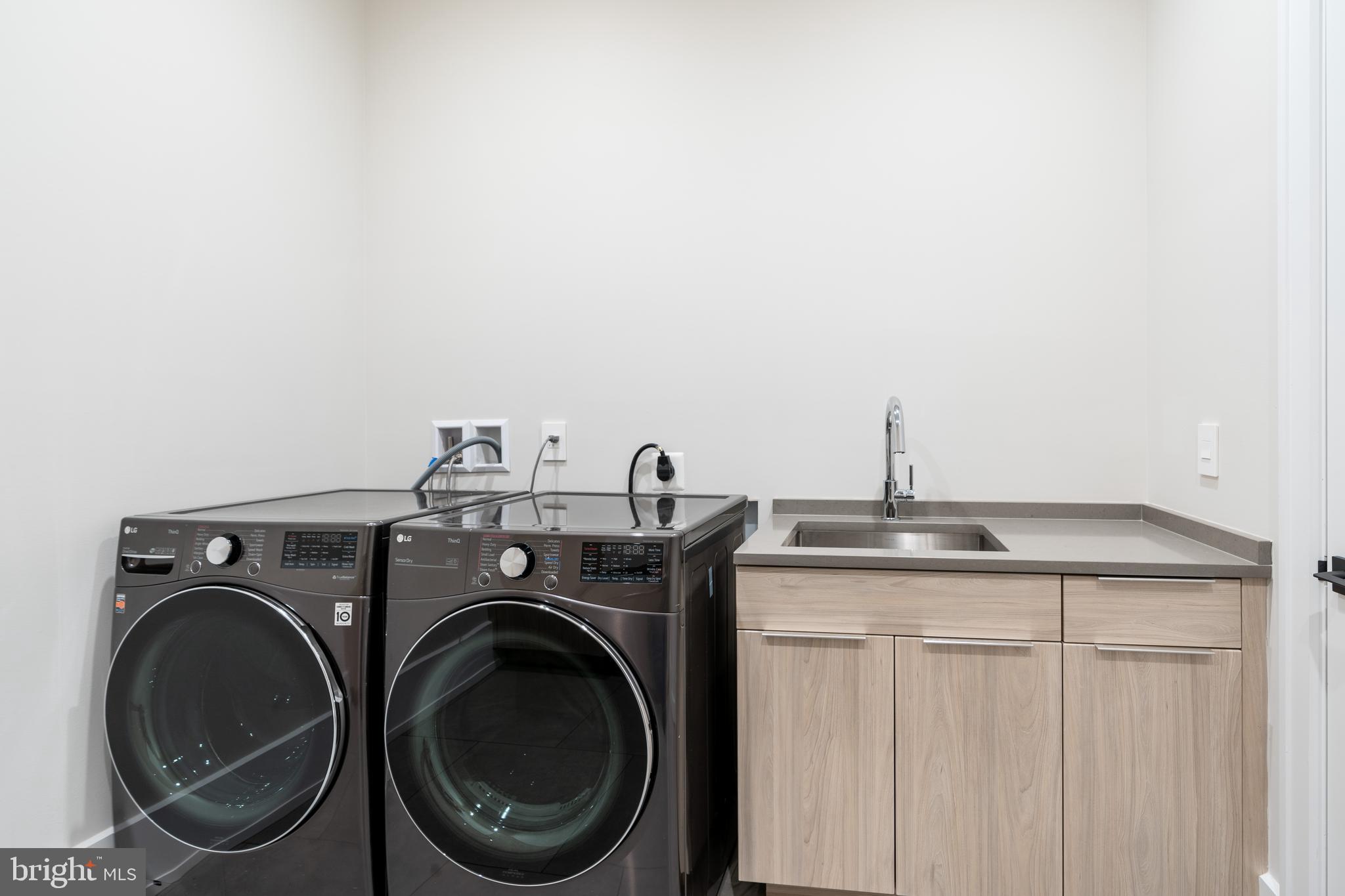 LANGLEY HILL - Residential