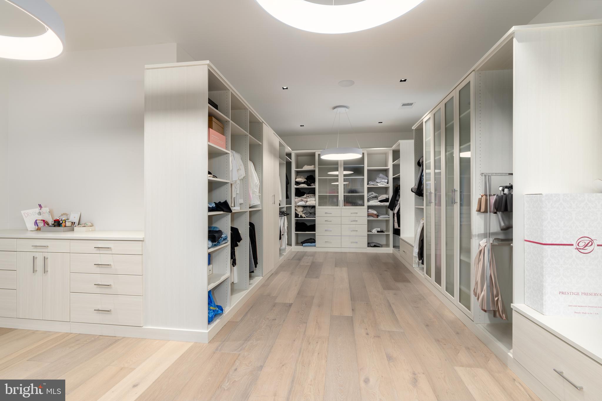 LANGLEY HILL - Residential