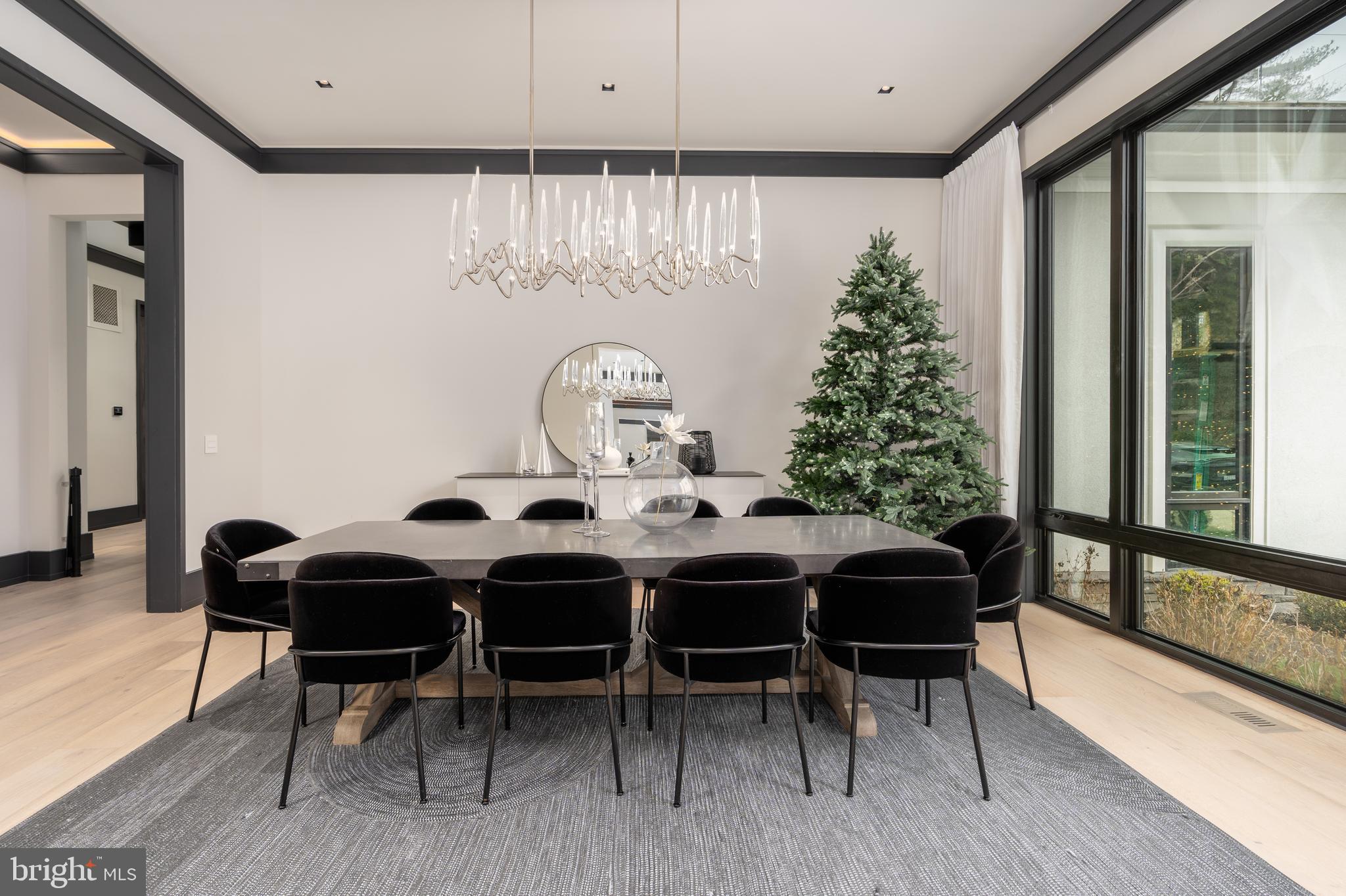 LANGLEY HILL - Residential