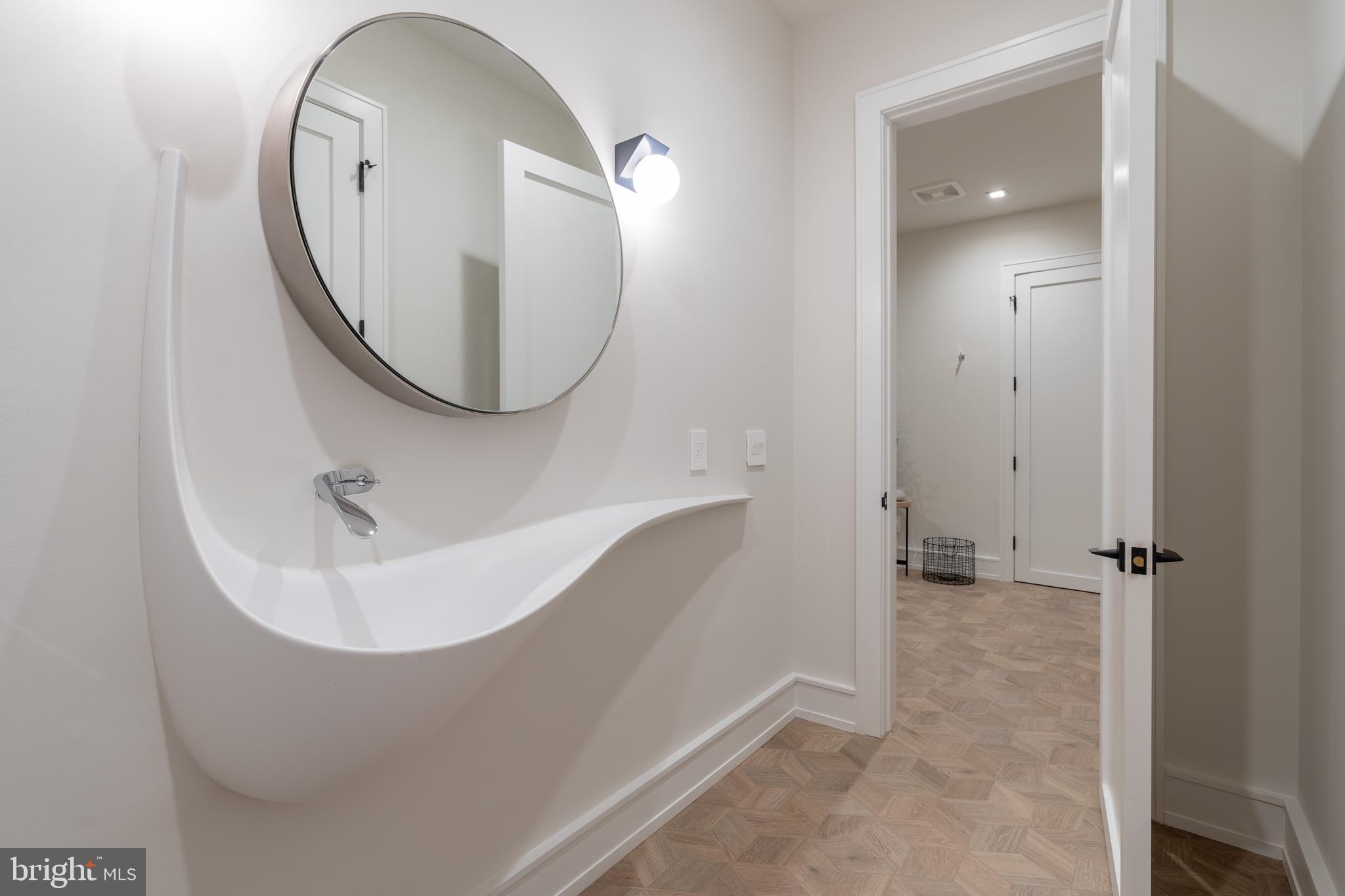 LANGLEY HILL - Residential