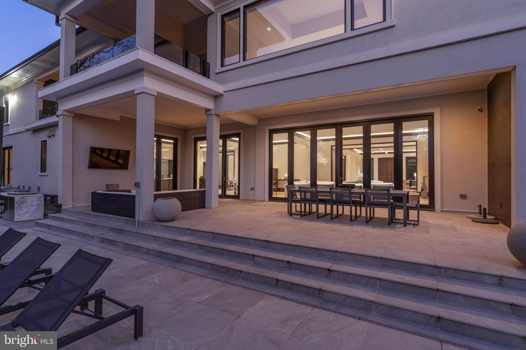 LANGLEY HILL - Residential