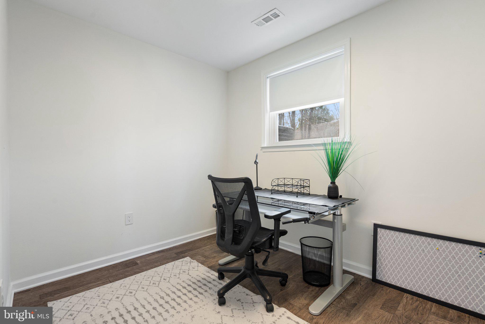 BALDWIN RIDGE - Residential Lease