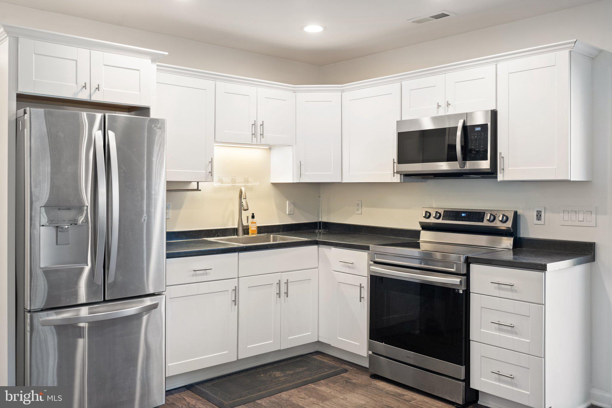 BALDWIN RIDGE - Residential Lease