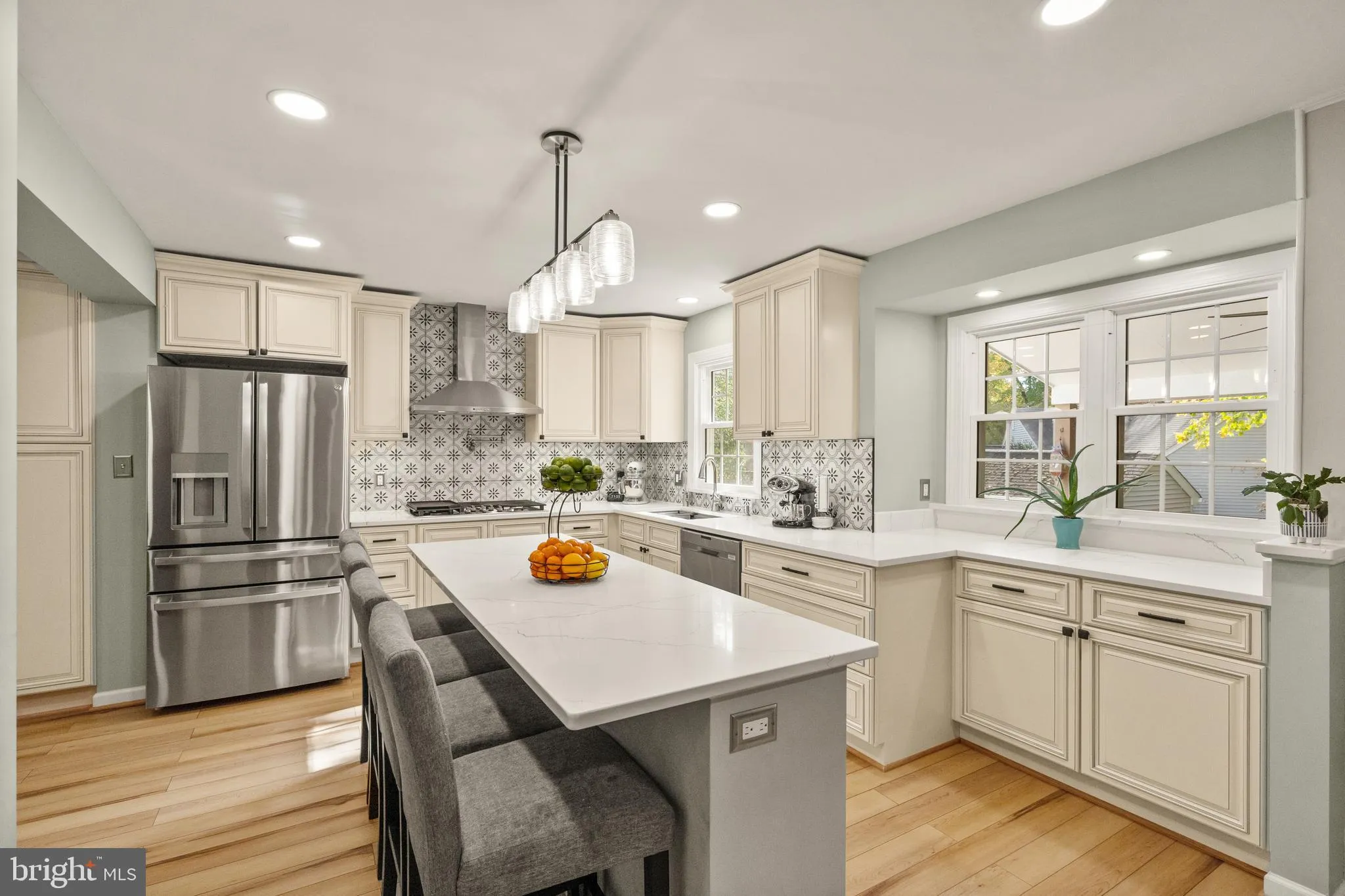 Annandale, Virginia 22003, United States, 4 Bedrooms Bedrooms, ,4 BathroomsBathrooms,Residential,Active,182142