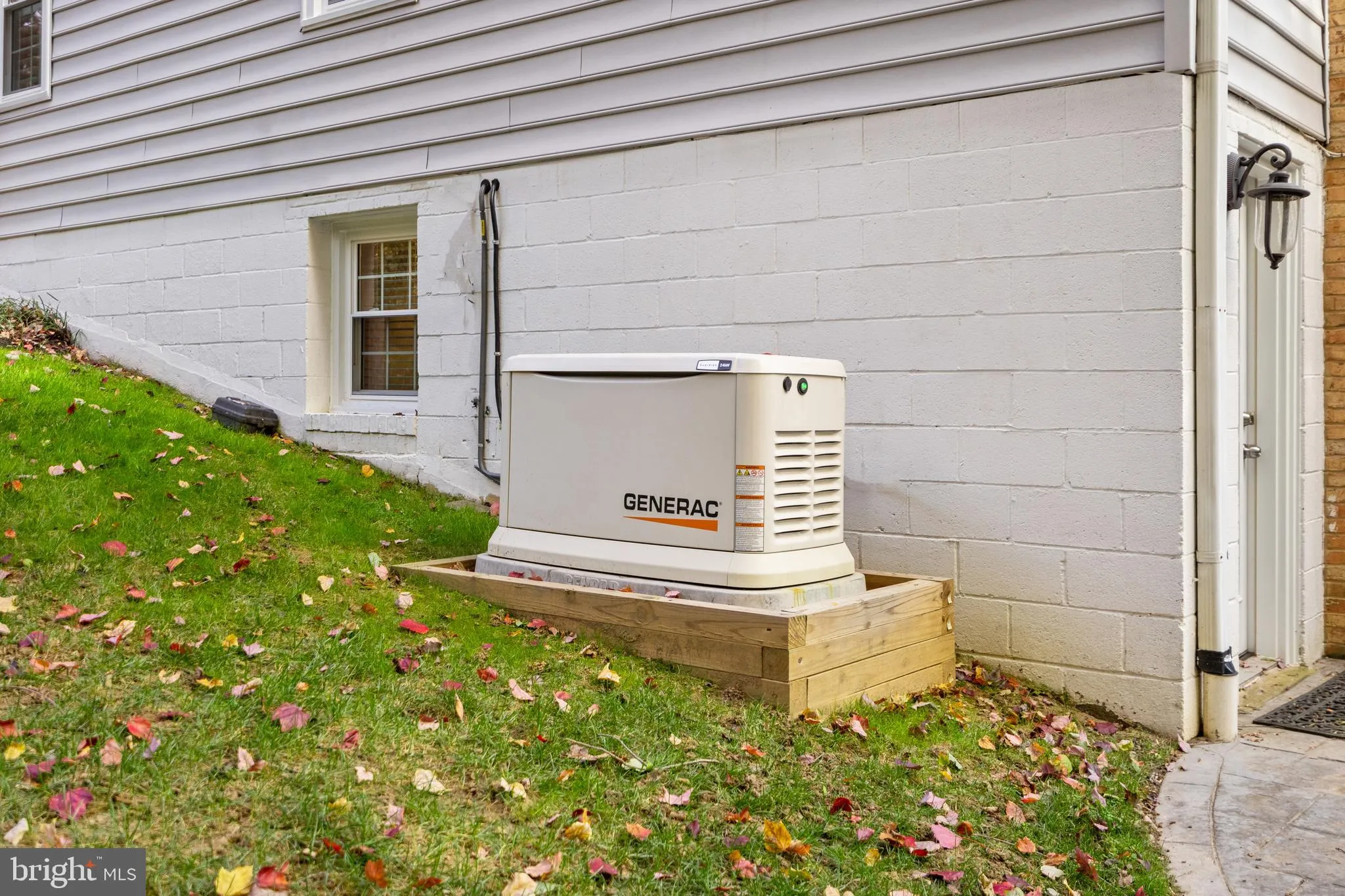 Annandale, Virginia 22003, United States, 4 Bedrooms Bedrooms, ,4 BathroomsBathrooms,Residential,Active,182142