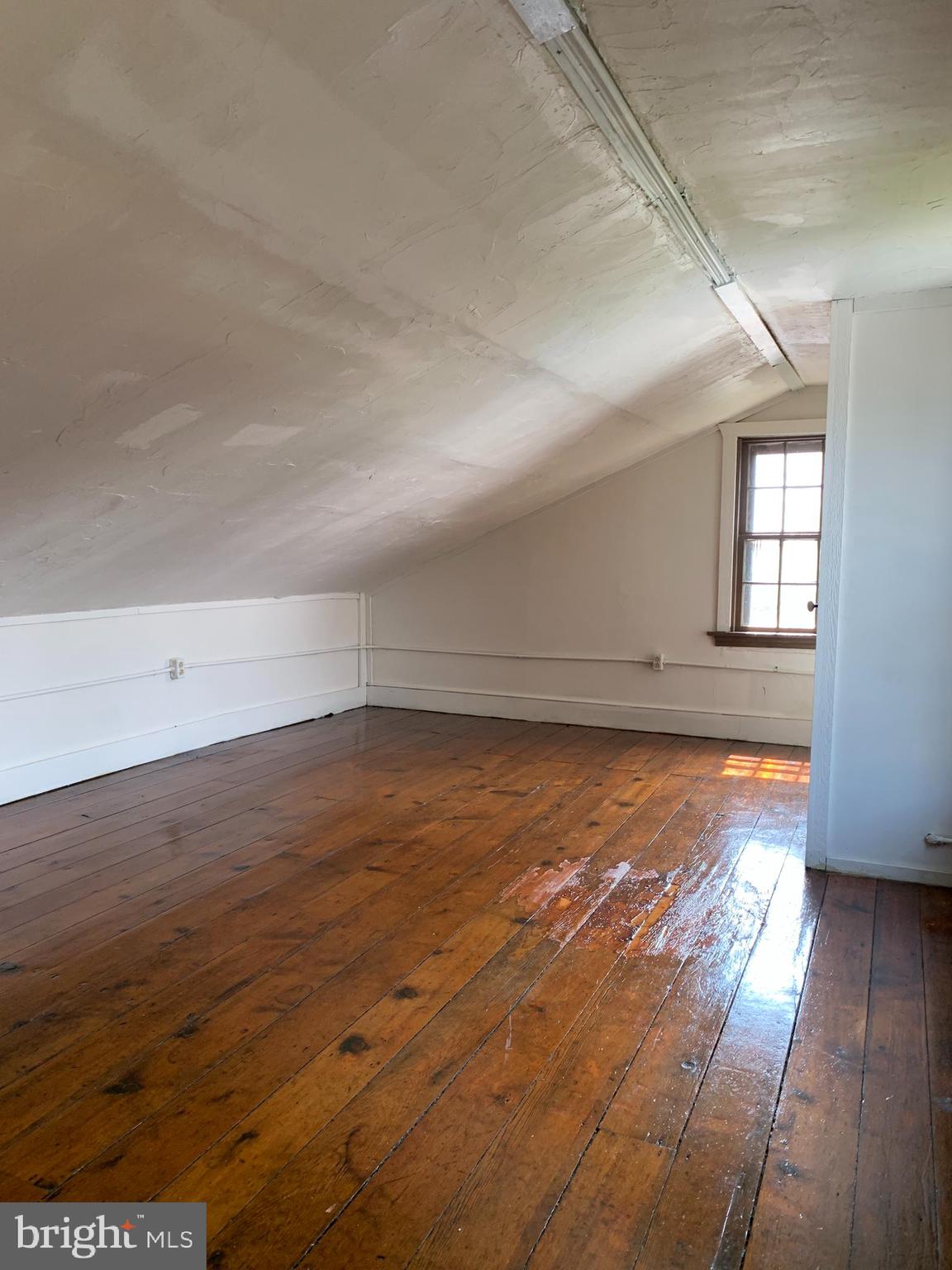 COLUMBIA BOROUGH - Residential Income