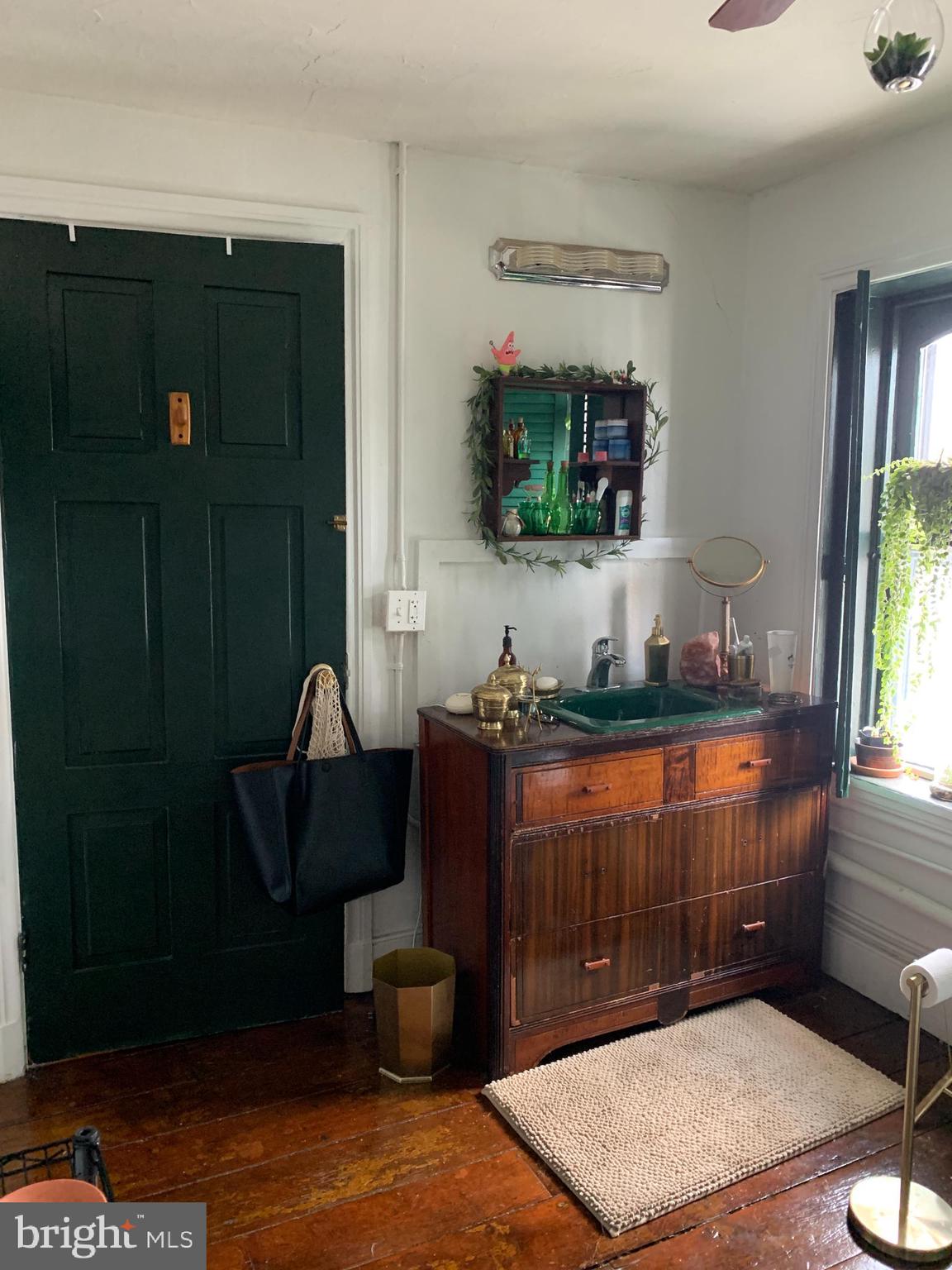 COLUMBIA BOROUGH - Residential Income