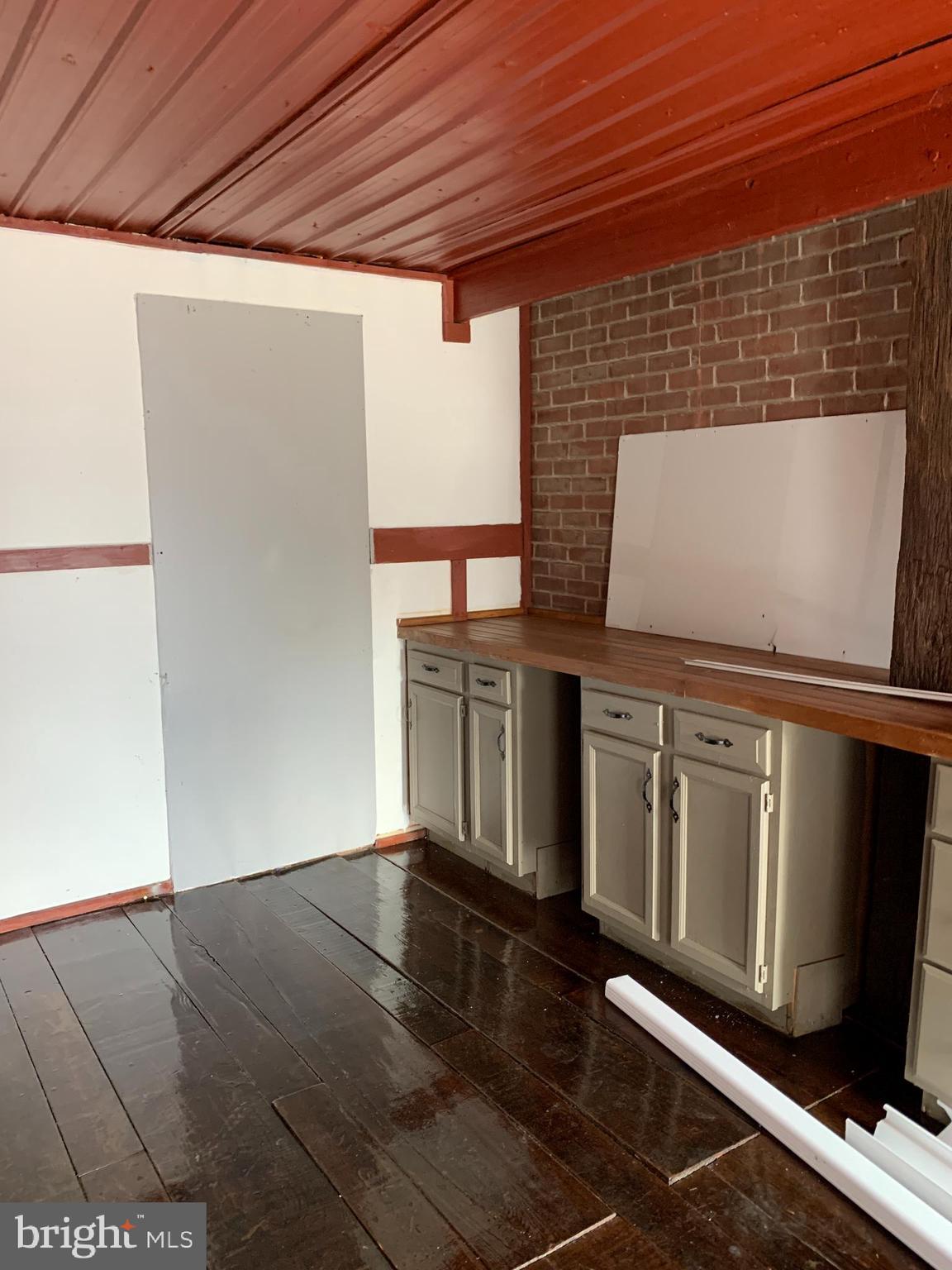 COLUMBIA BOROUGH - Residential Income