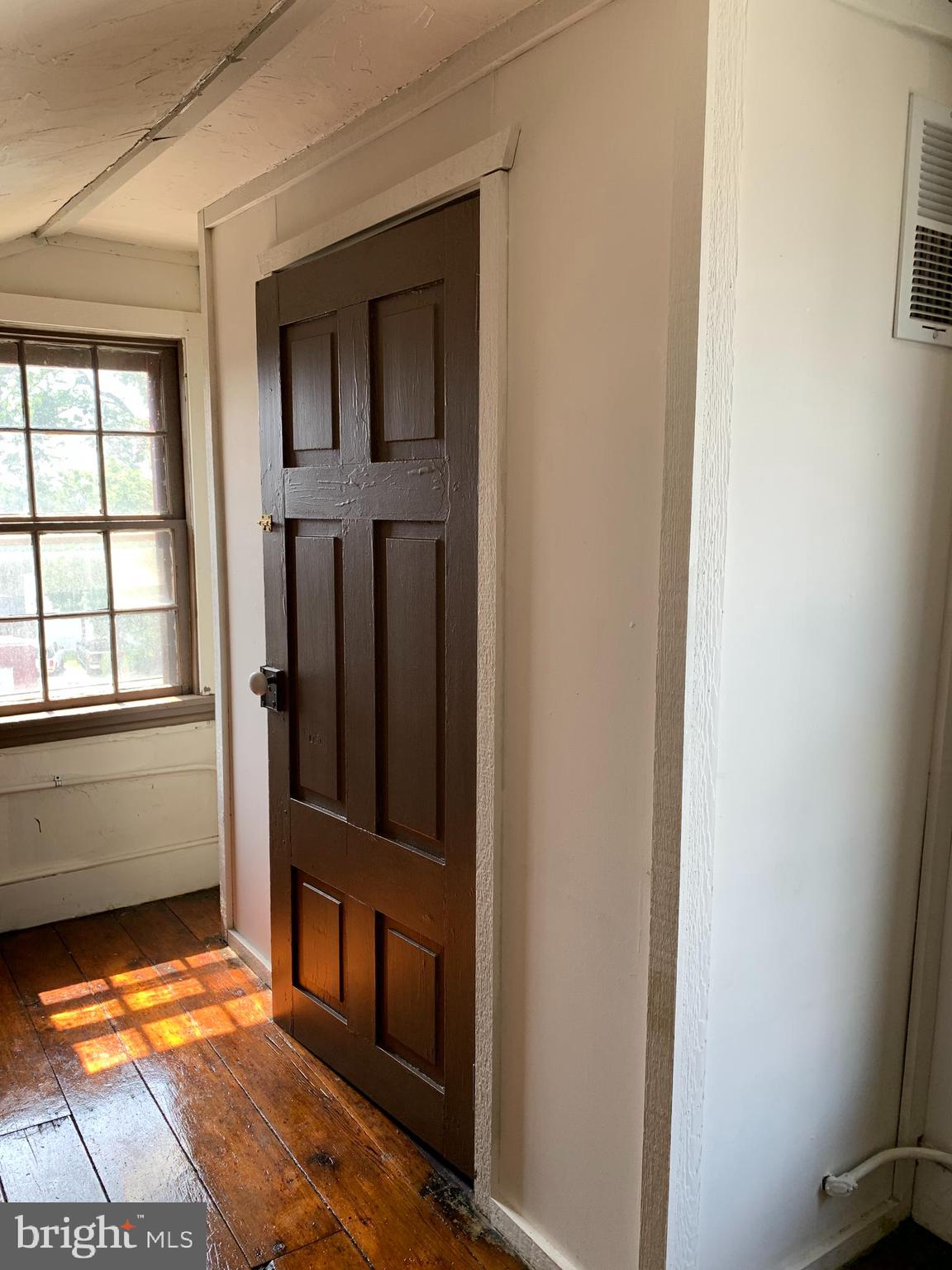 COLUMBIA BOROUGH - Residential Income