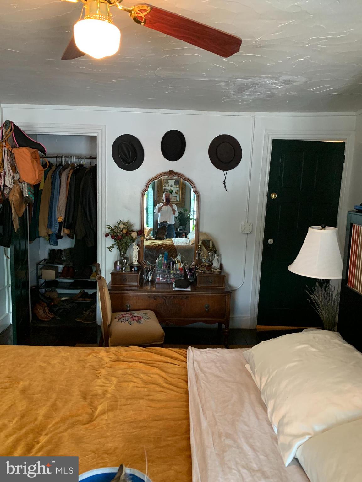 COLUMBIA BOROUGH - Residential Income