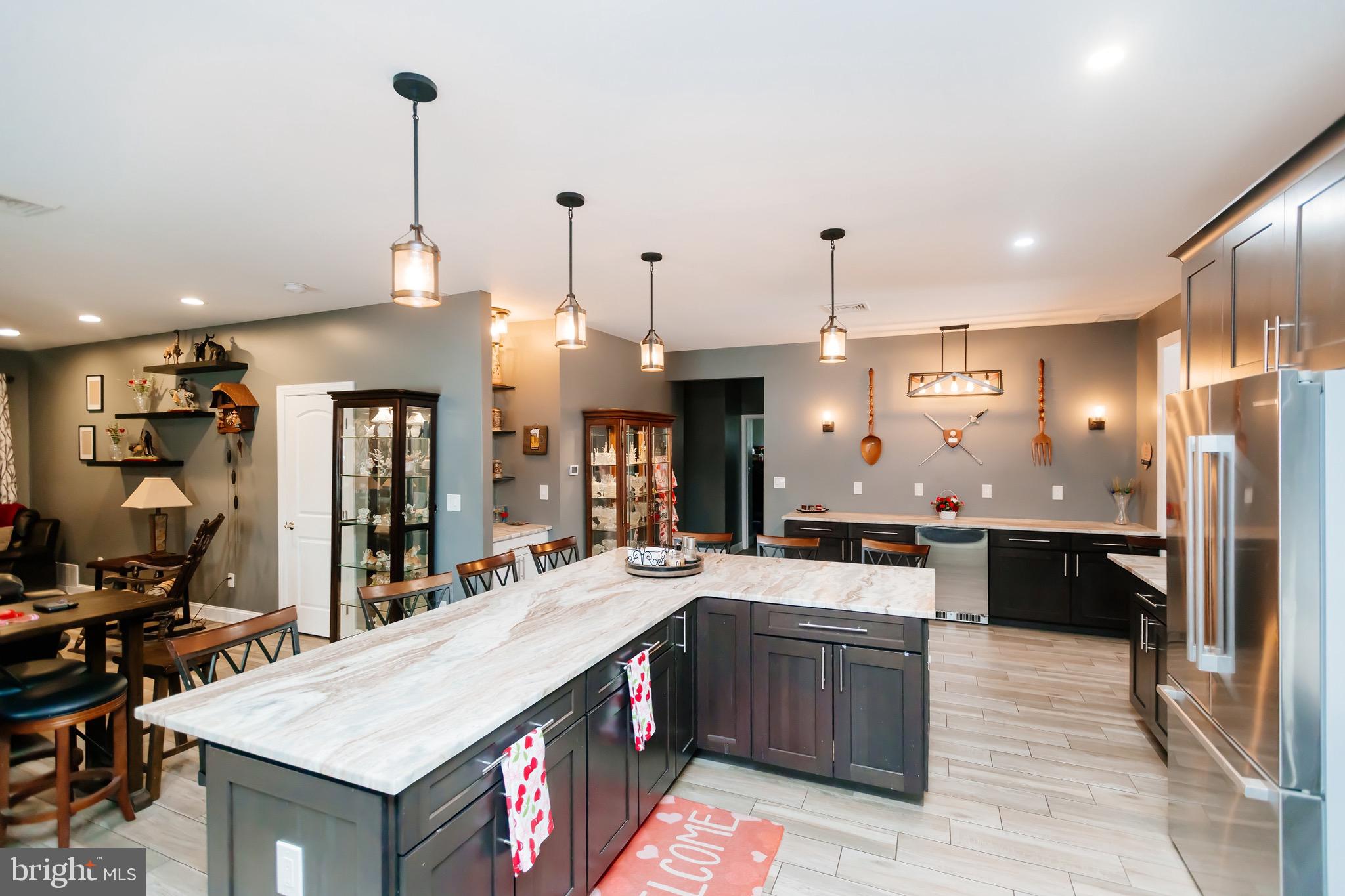 ELDERBERRY POND - Residential