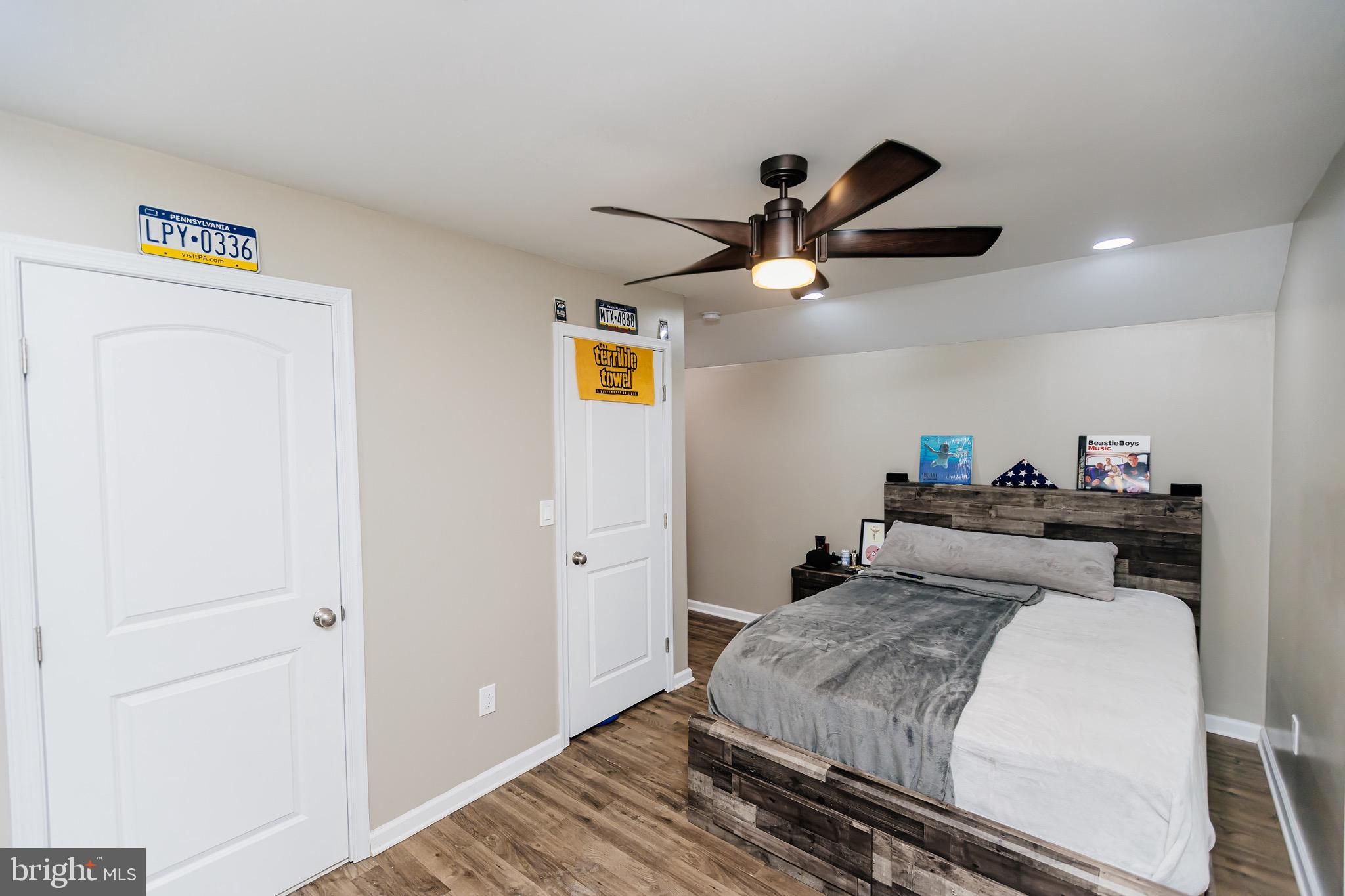 ELDERBERRY POND - Residential