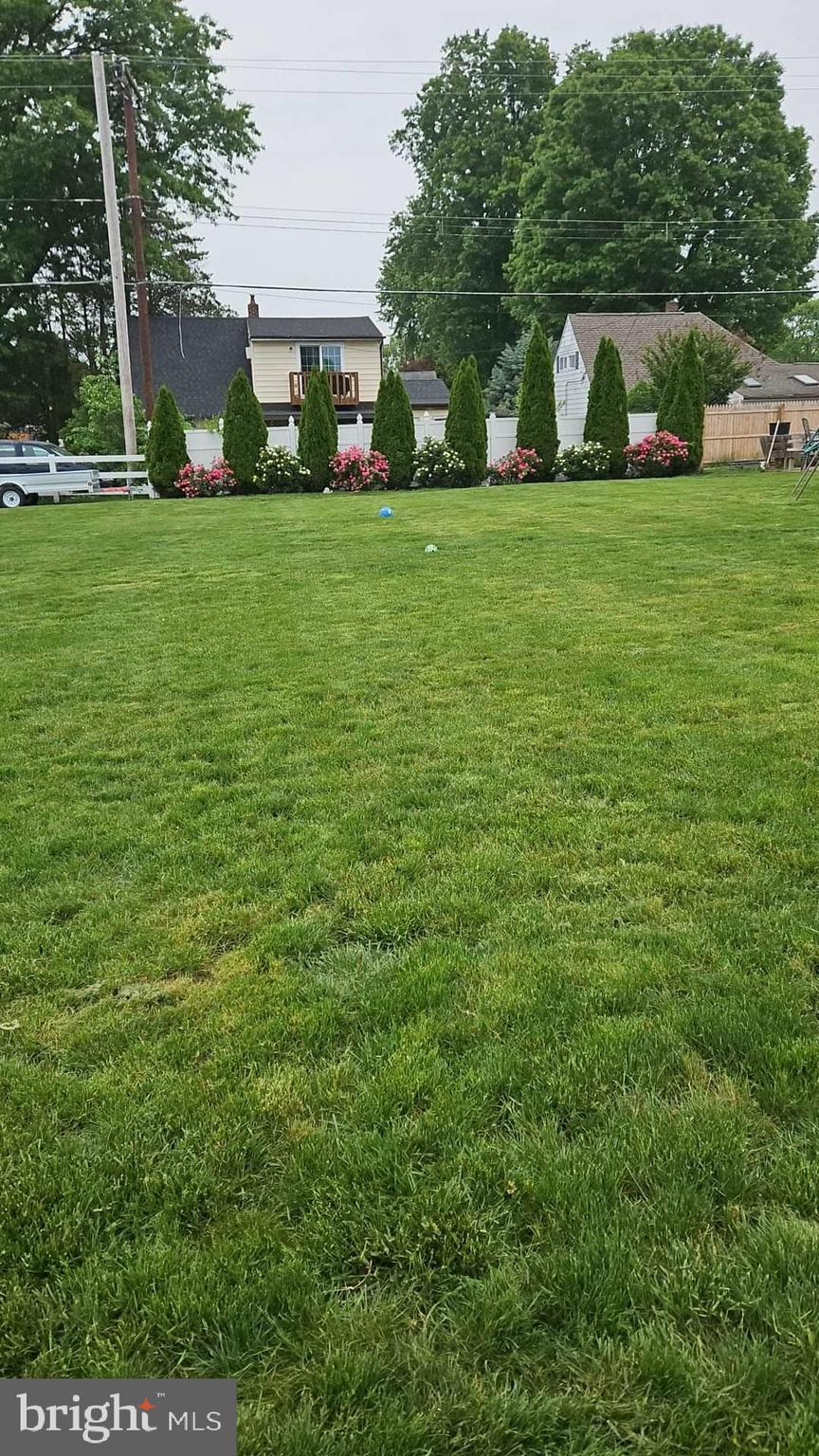 ELDERBERRY POND - Residential