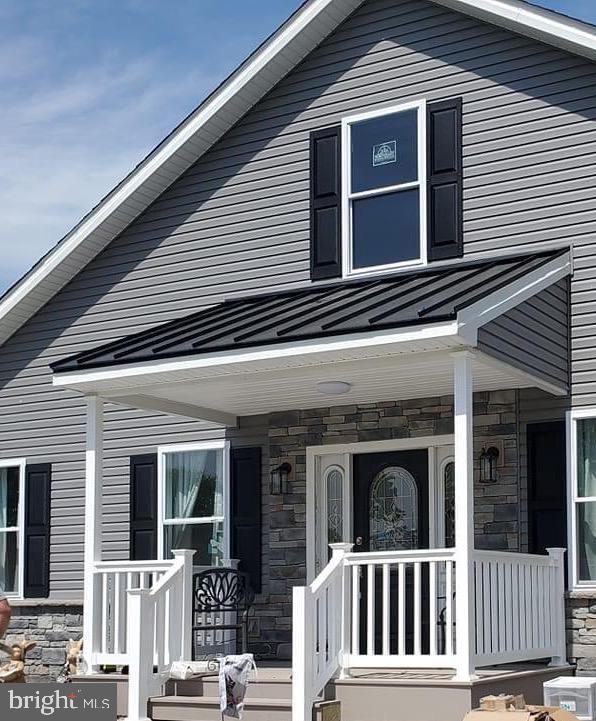 ELDERBERRY POND - Residential