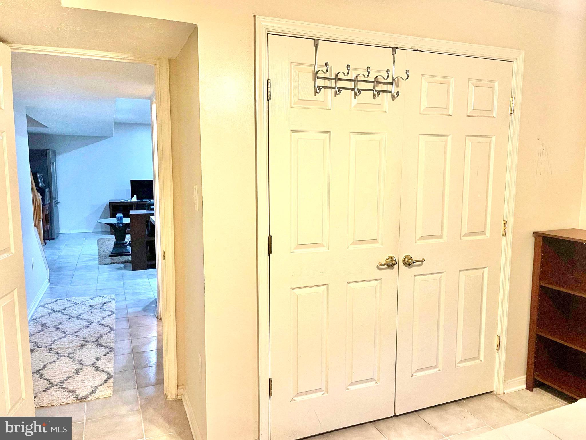 DALE CITY - Residential Lease