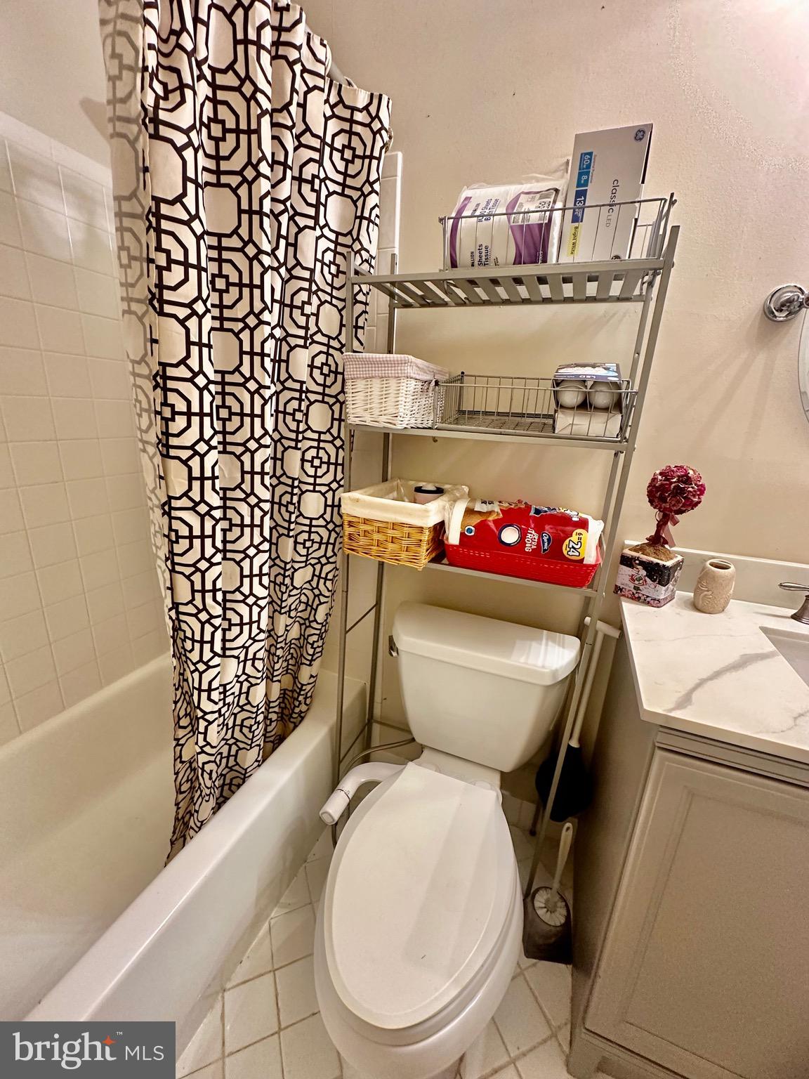 DALE CITY - Residential Lease