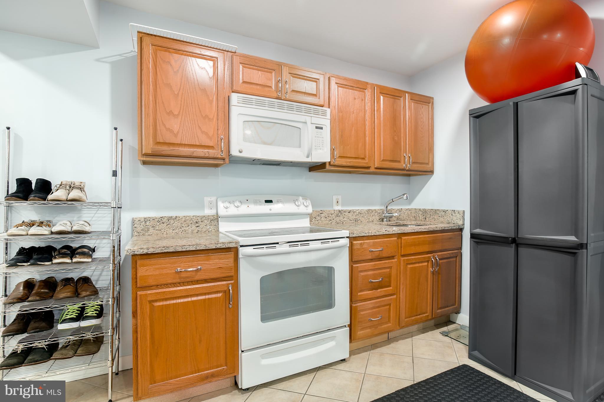 BEN FRANKLIN PARK - Residential