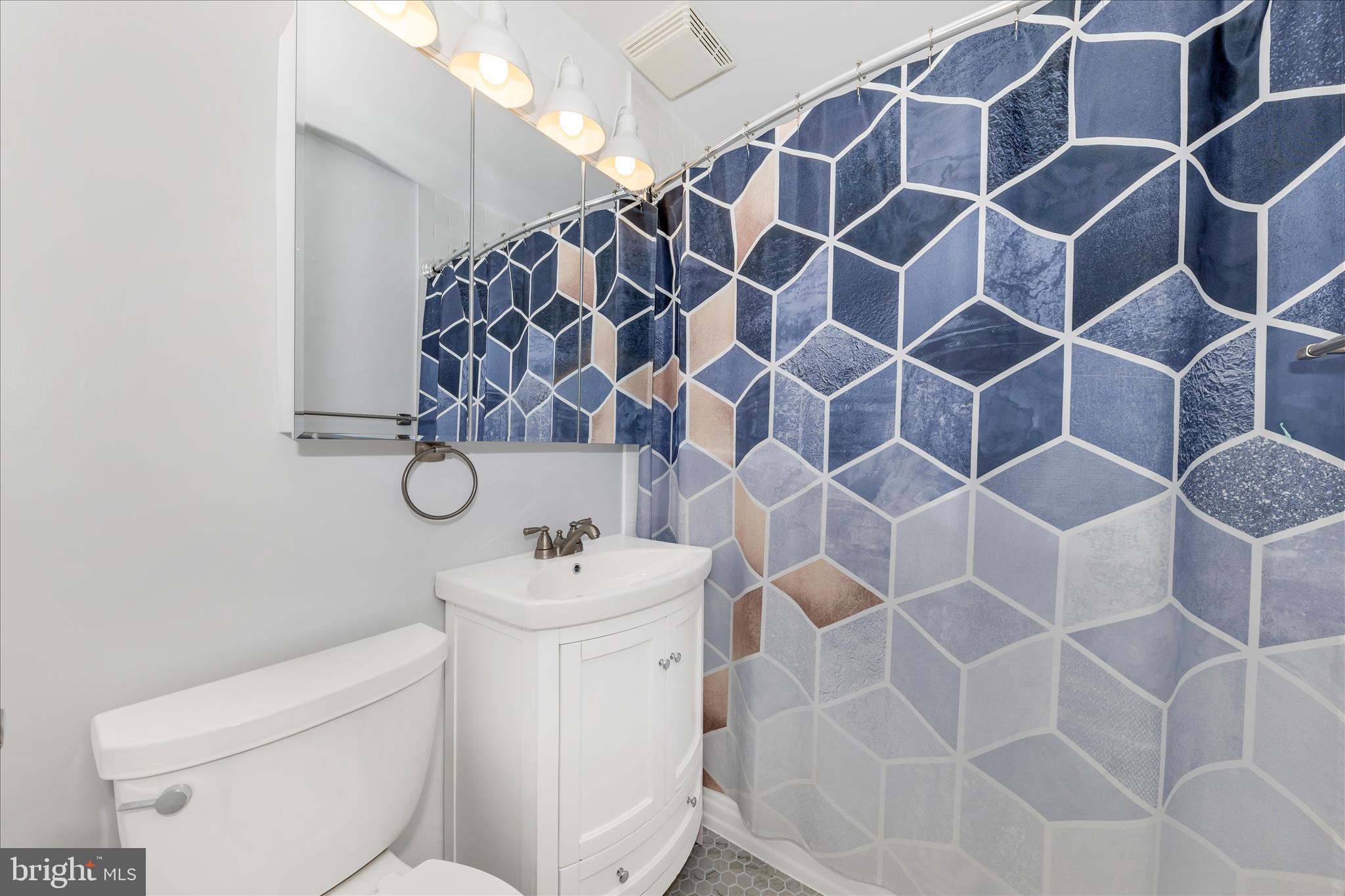 PIMMIT HILLS - Residential